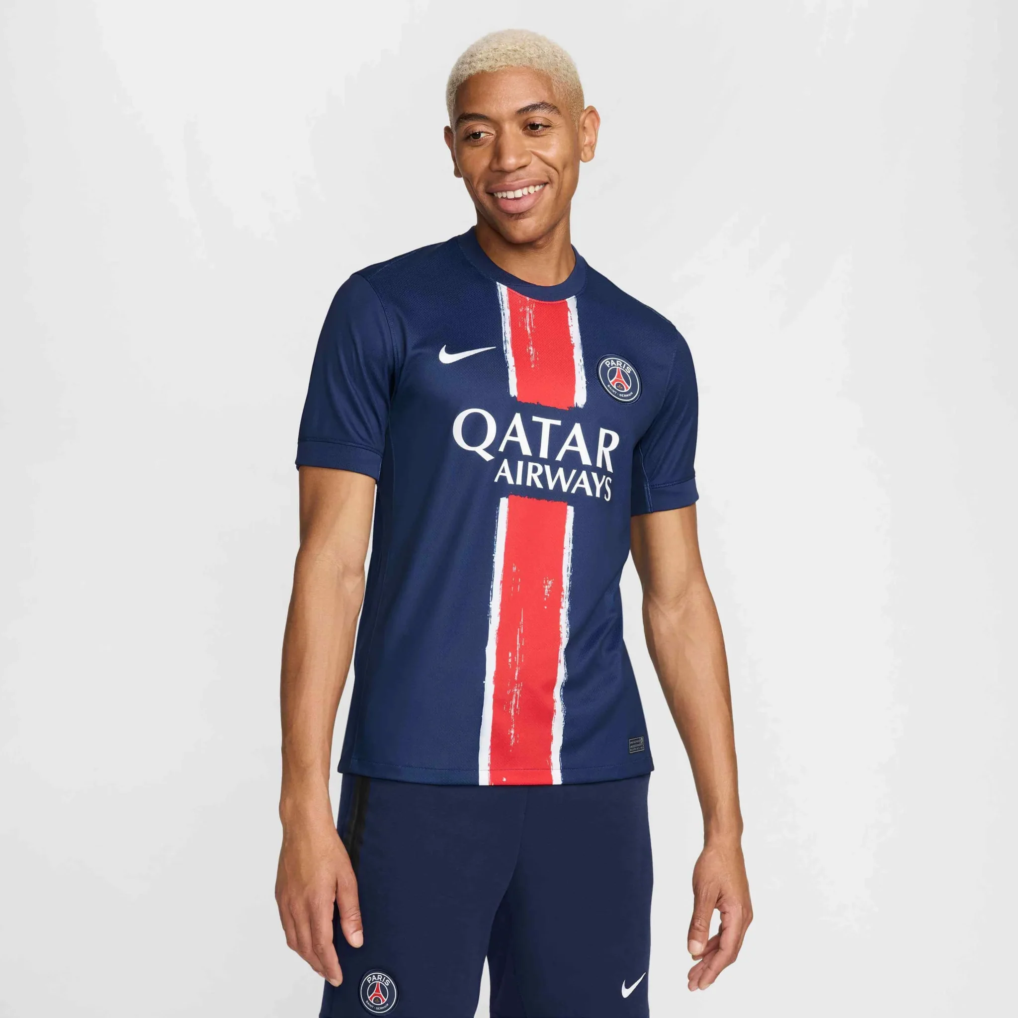 Nike 2024-25 PSG Men's Stadium Home Jersey - Image 3