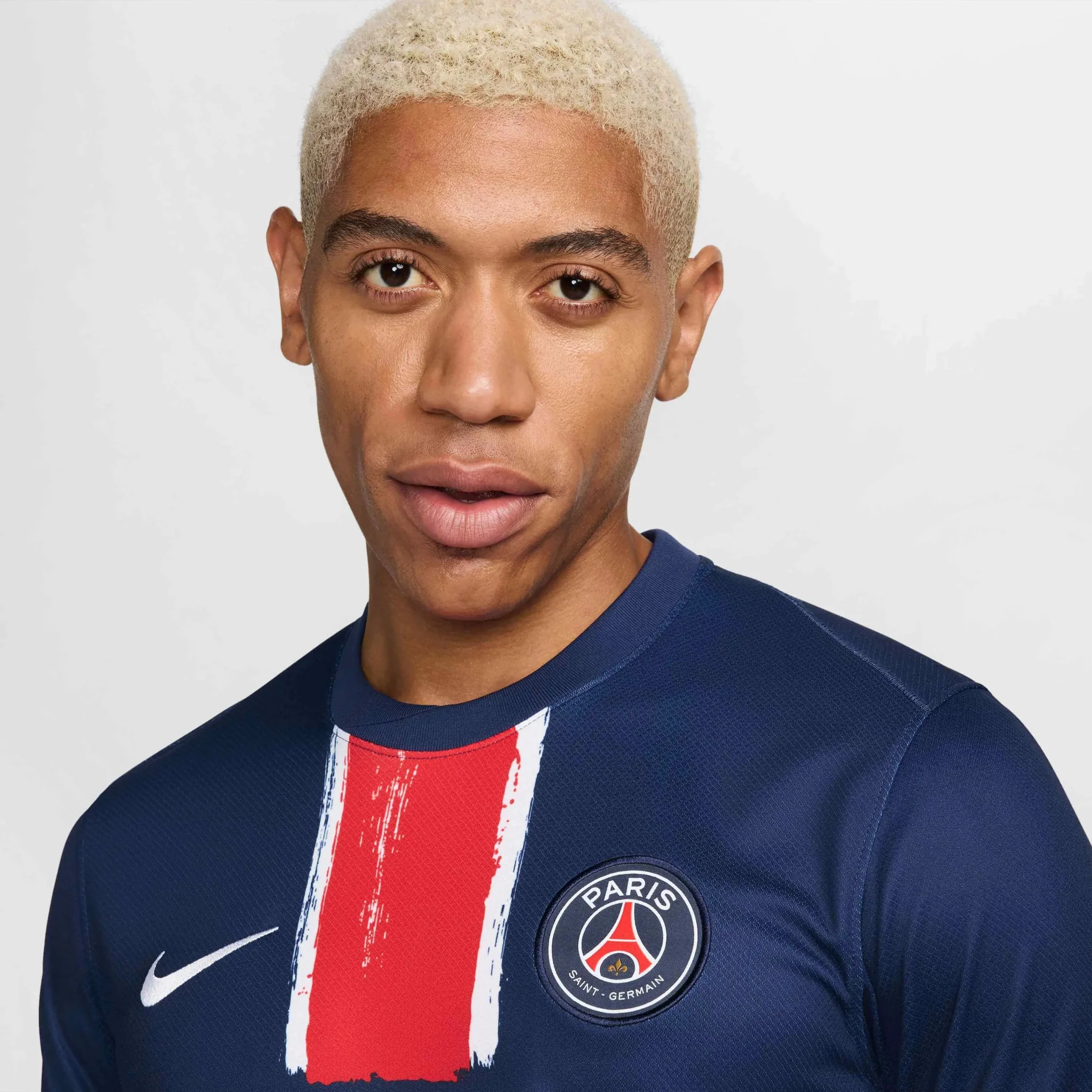 Nike 2024-25 PSG Men's Stadium Home Jersey - Image 5