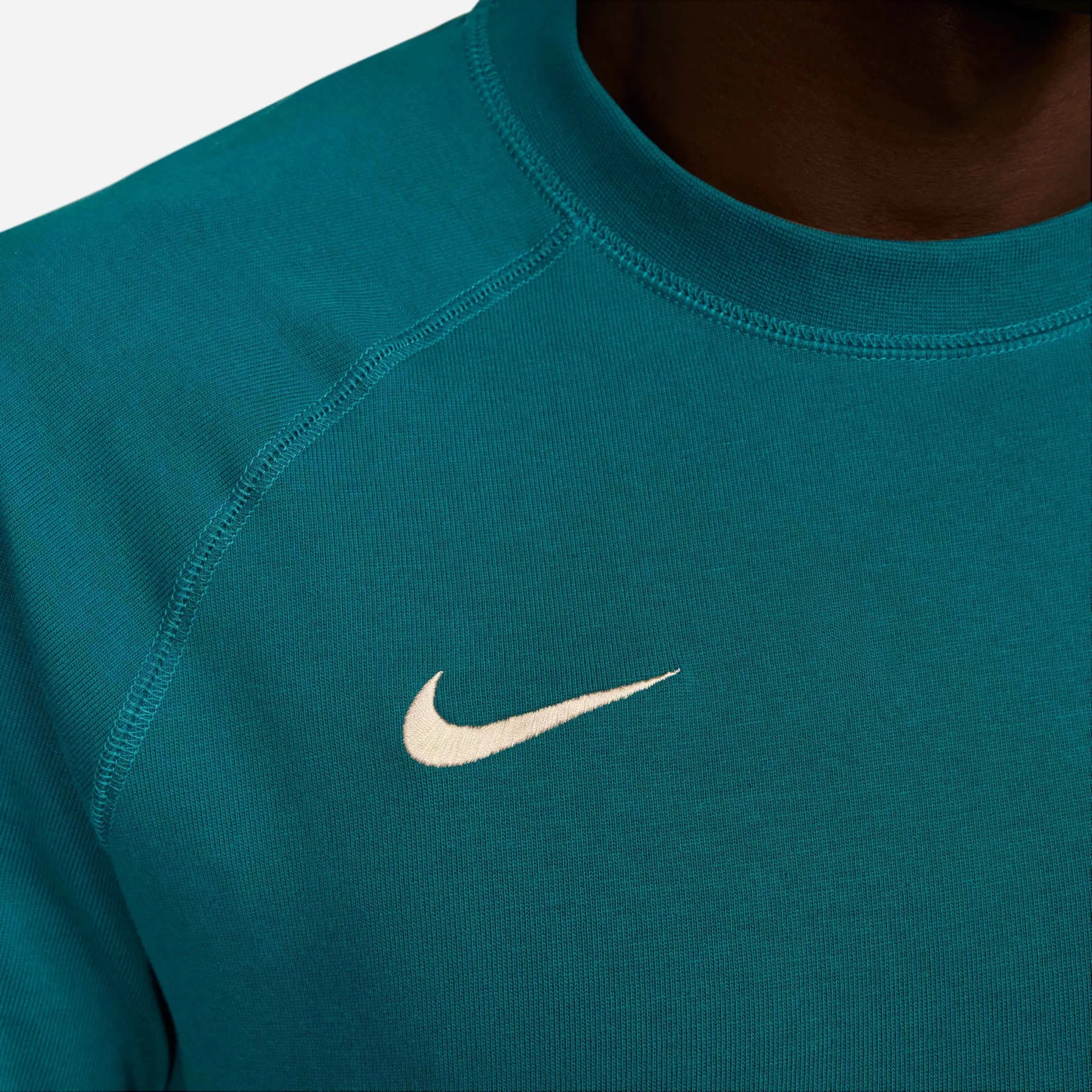 Nike 2024-25 PSG Men's Travel Top - Image 6