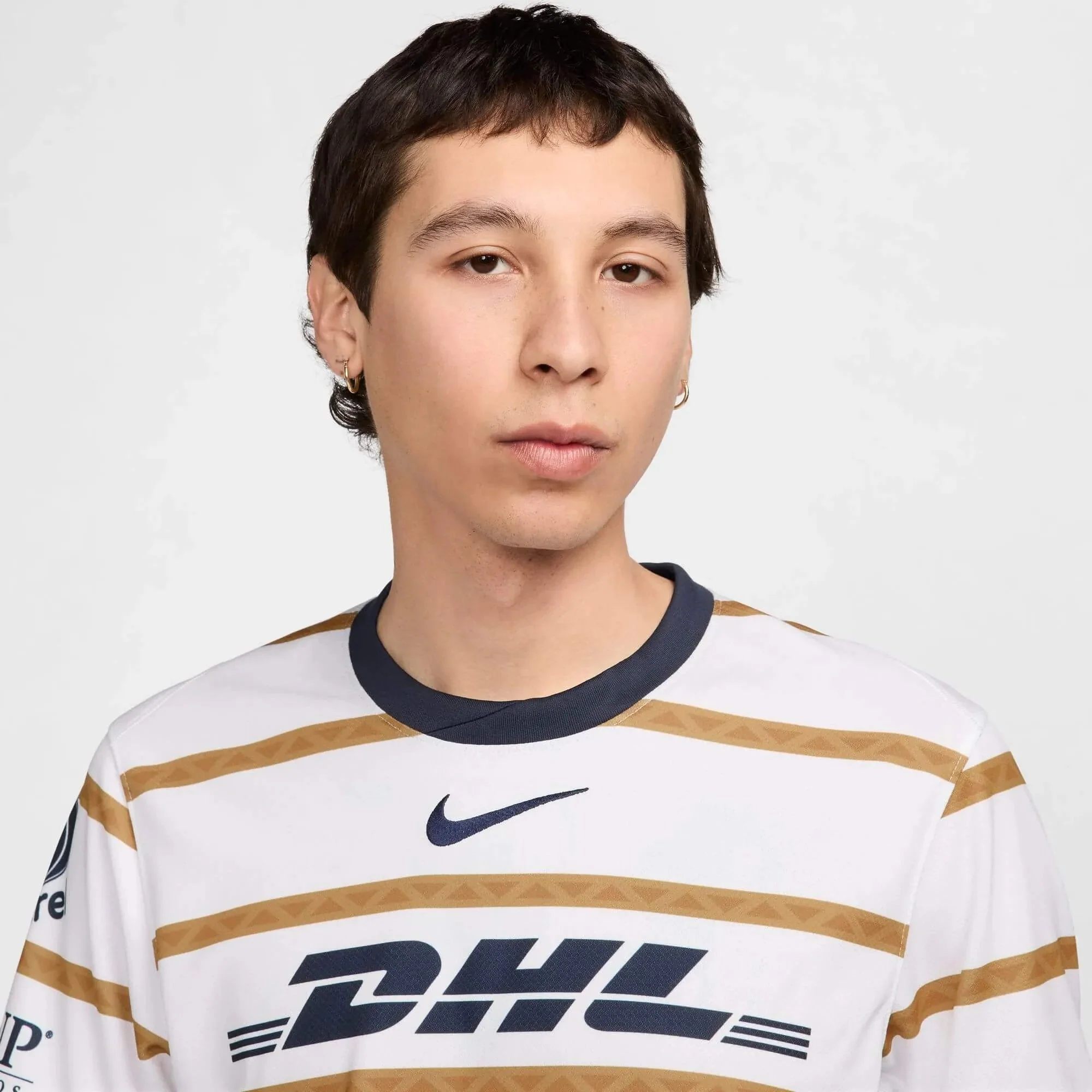 Nike 2024-25 Pumas Men's Stadium Home Jersey - Image 3