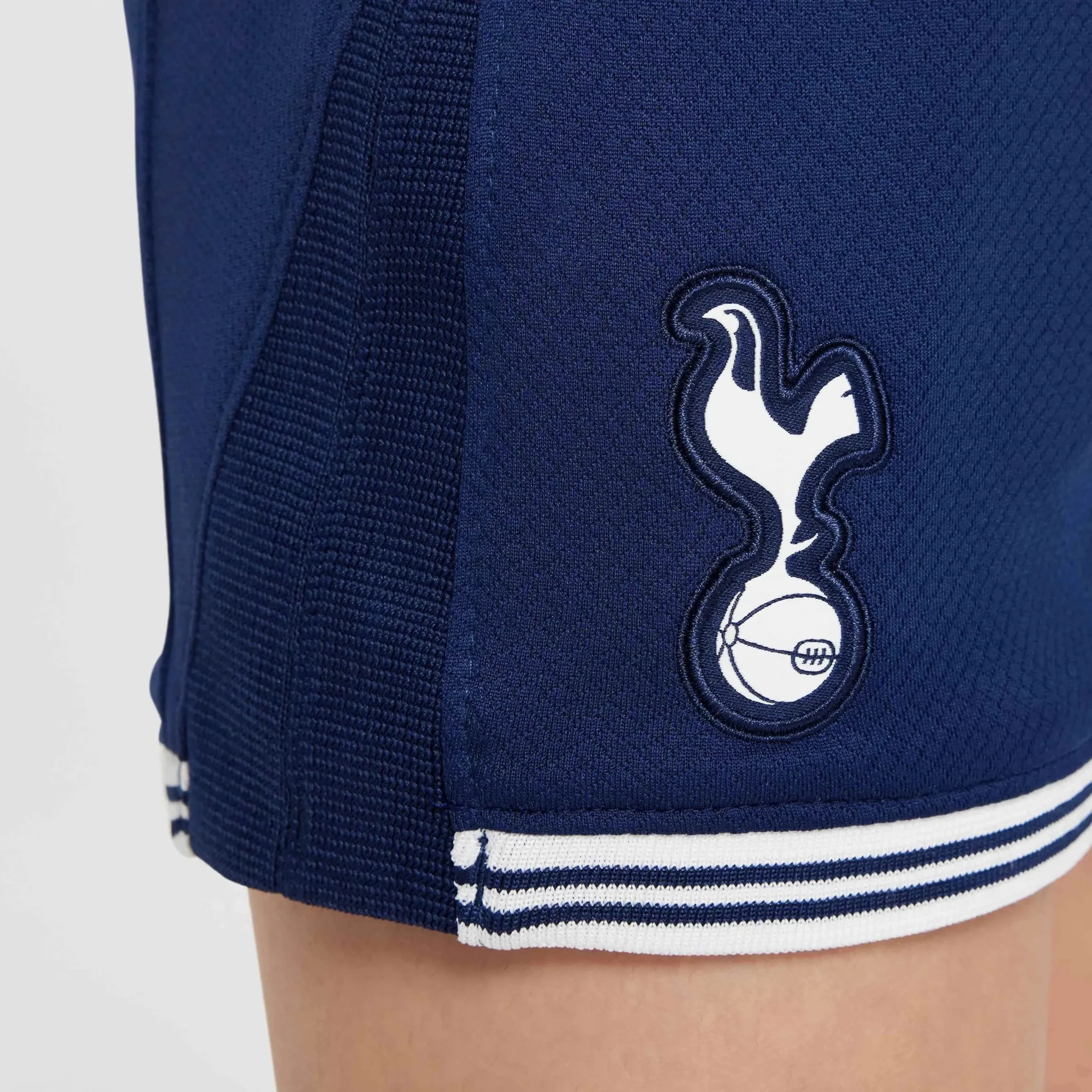 Nike 2024-25 Tottenham Little Kids' Stadium Home Kit - Image 9