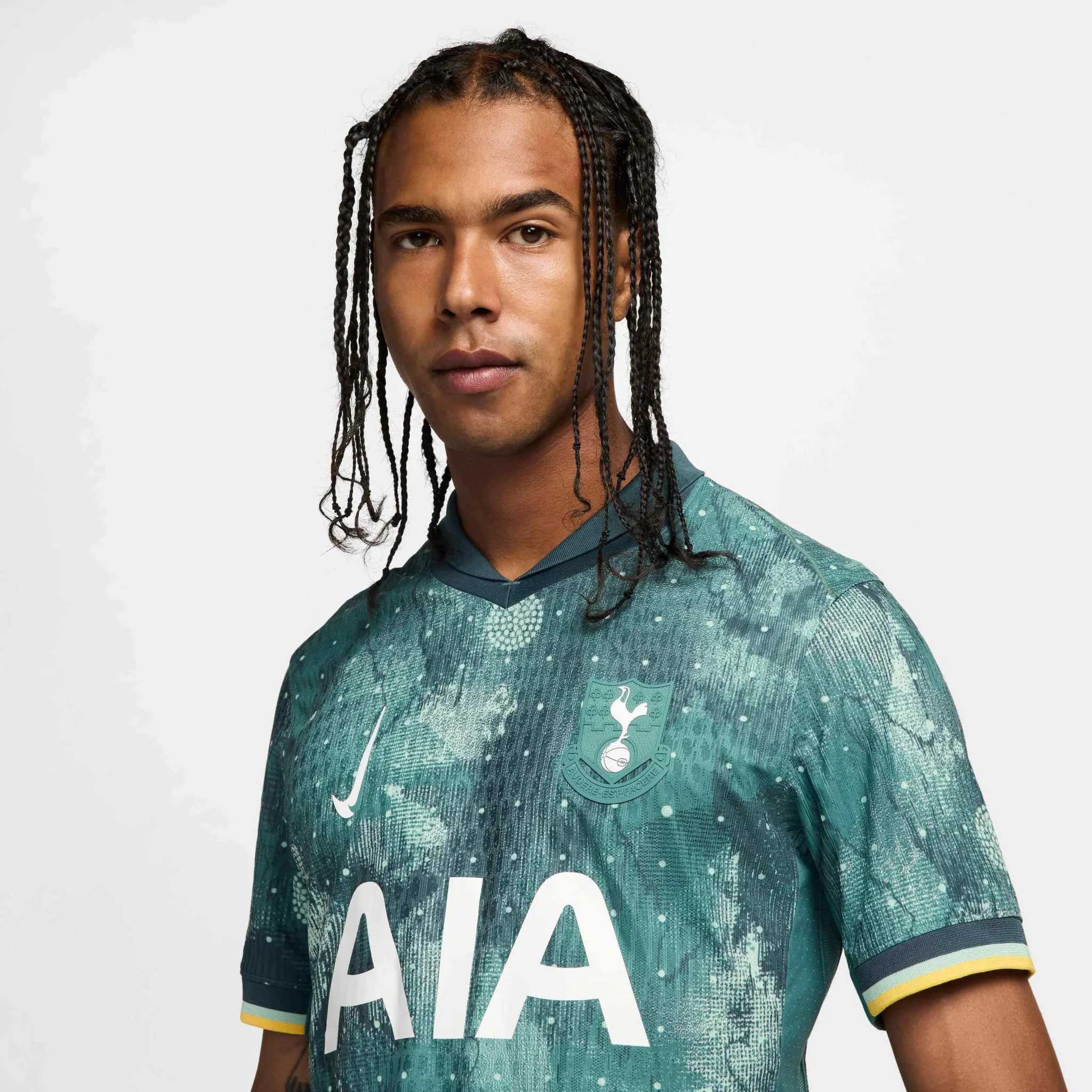 Nike 2024-25 Tottenham Men's Authentic Third Jersey - Image 5