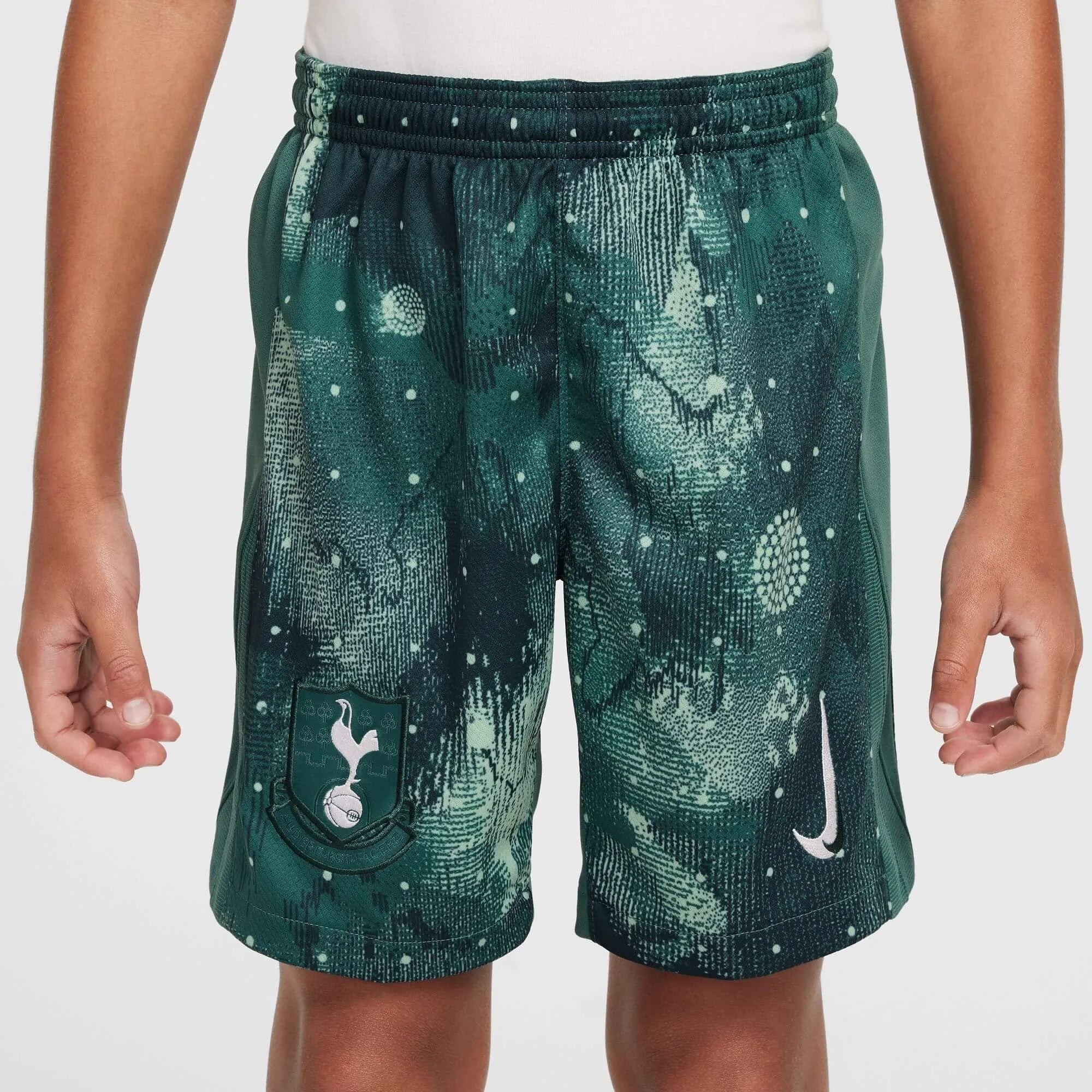 Nike 2024-25 Tottenham Youth Stadium Third Shorts - Image 2
