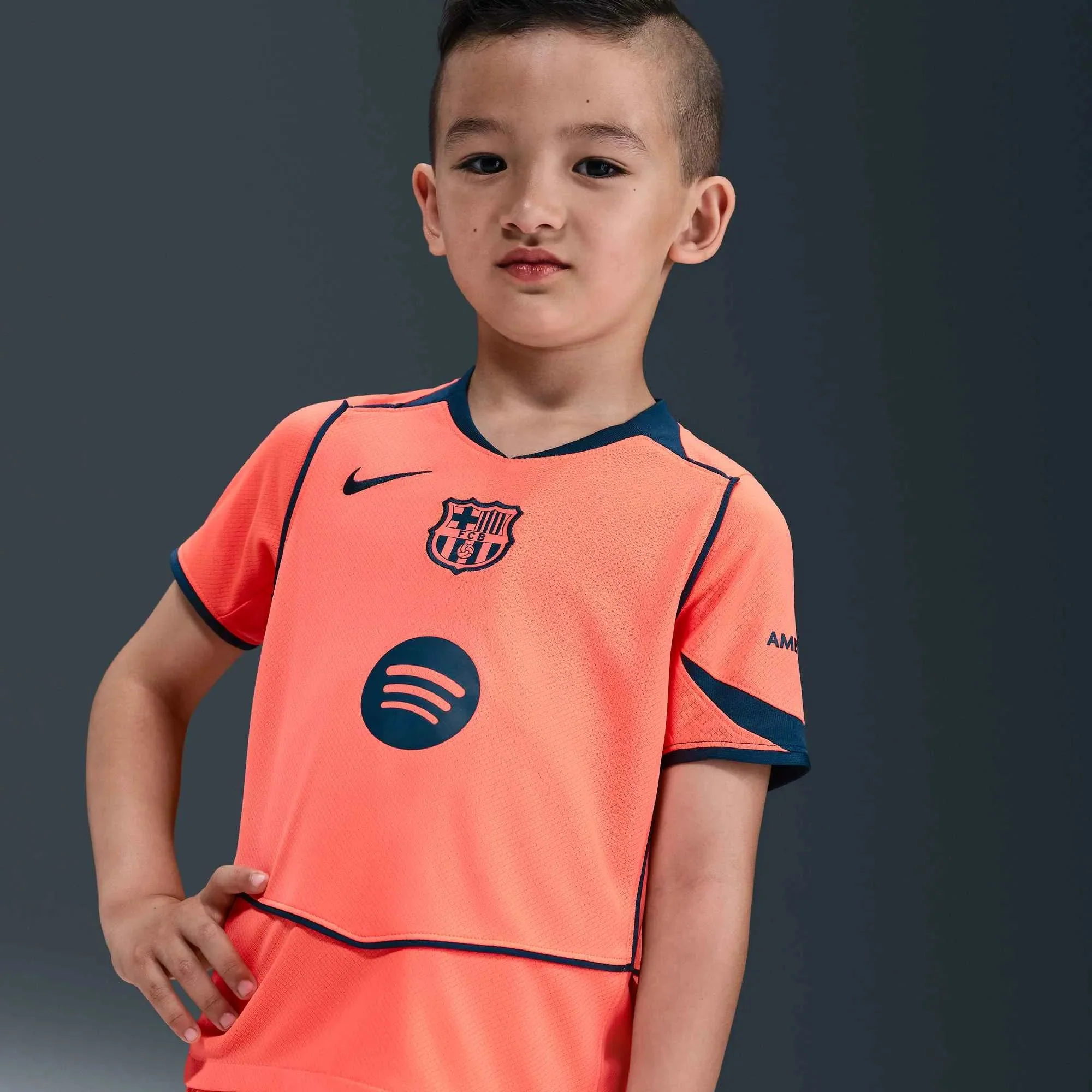 Nike 2025-26 Barcelona Little Kids' Stadium Third Kit - Image 6