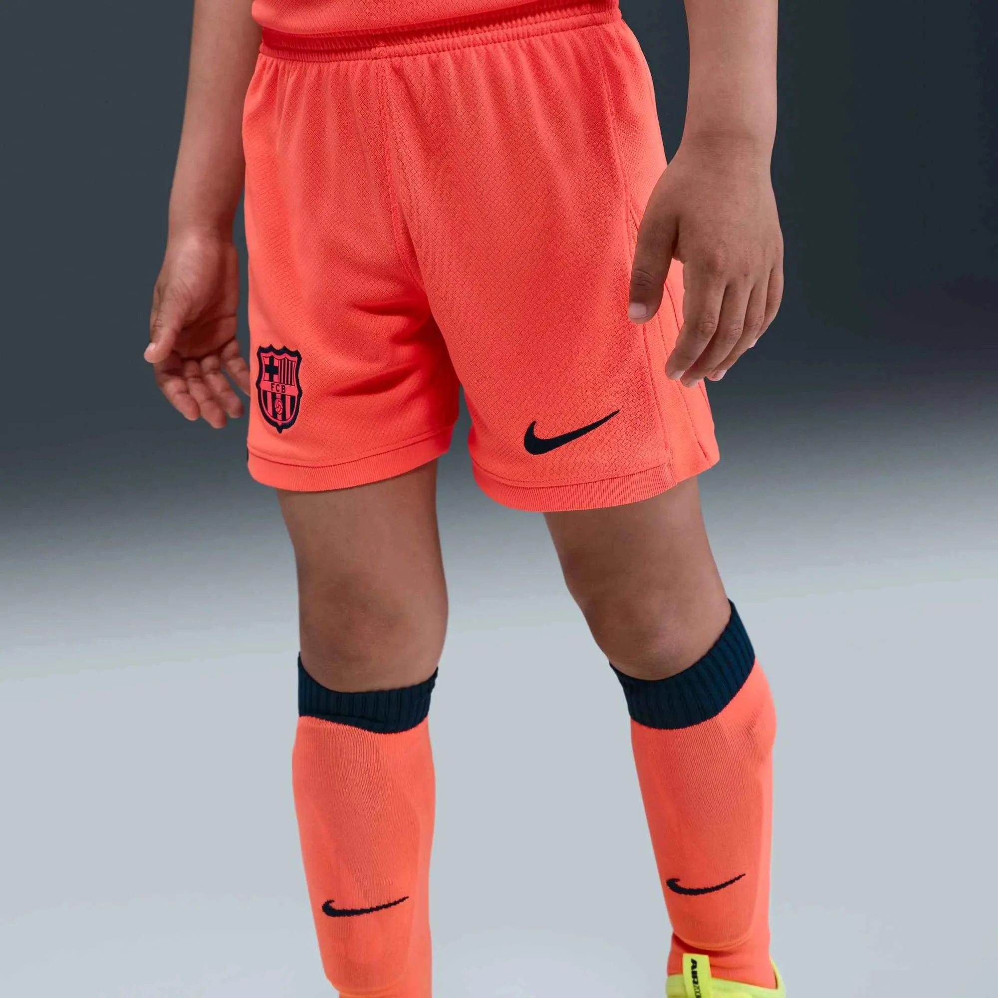Nike 2025-26 Barcelona Little Kids' Stadium Third Kit - Image 8
