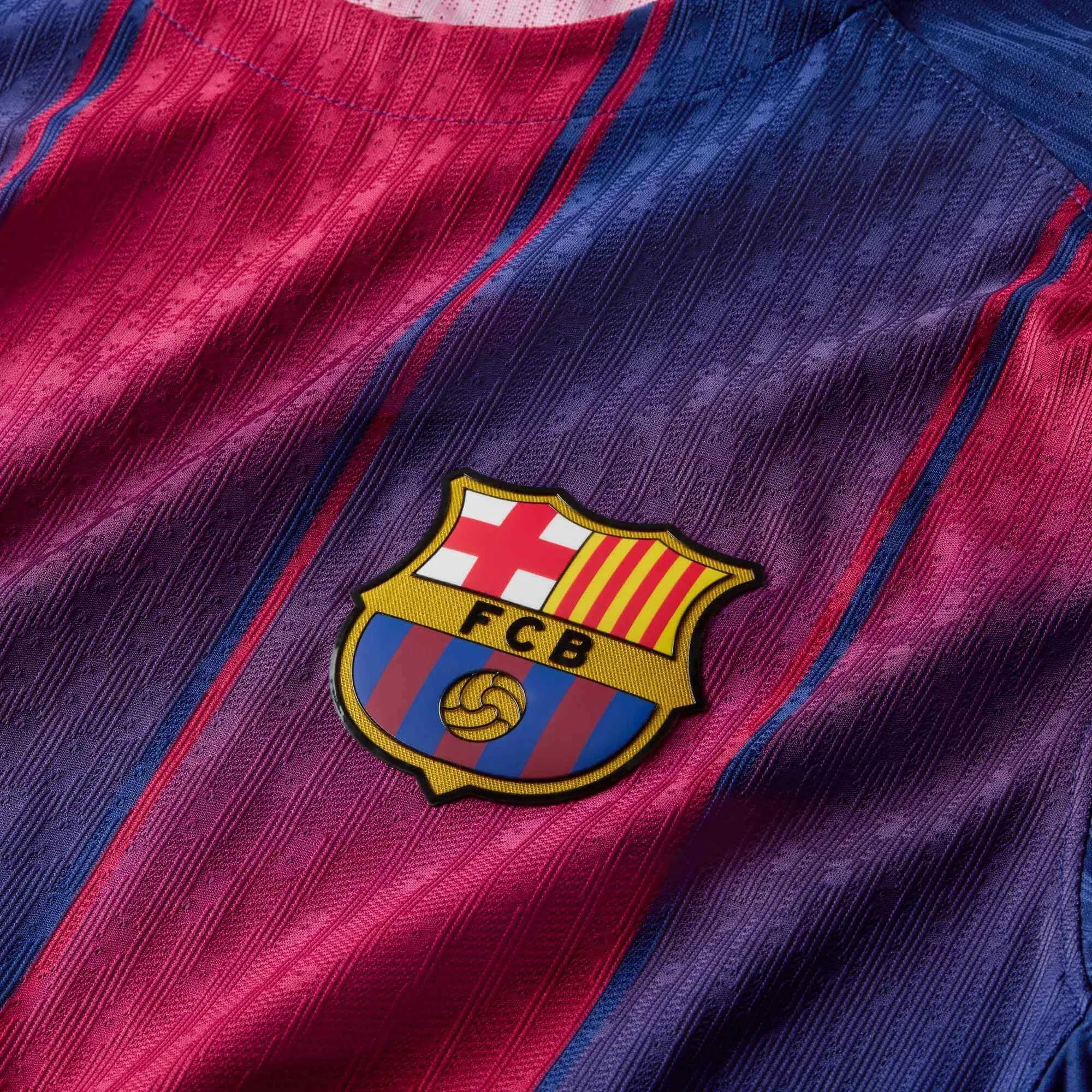 Nike 2025-26 Barcelona Men's Authentic Home Soccer Jersey - Image 3