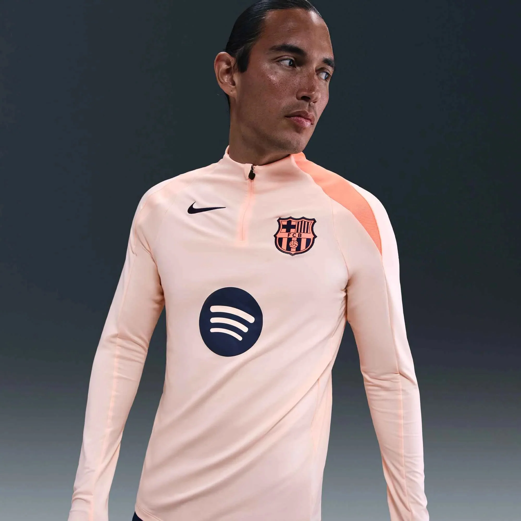 Nike 2025-26 Barcelona Men's DF Strike Top - Image 4