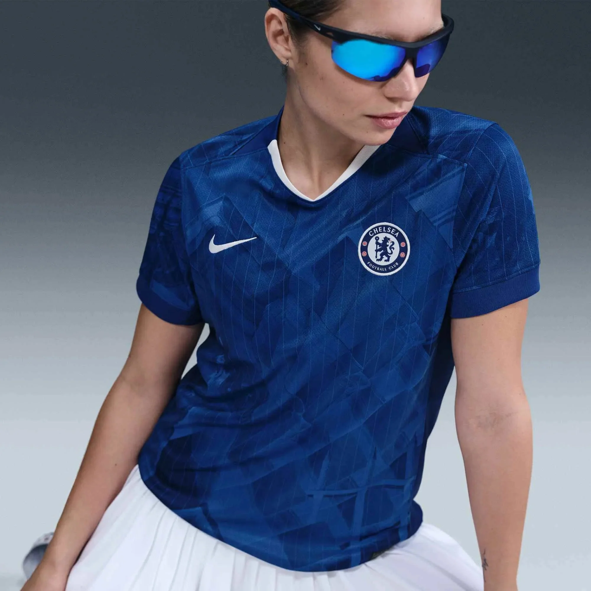 Nike 2025-26 Chelsea Women's Stadium Home Soccer Jersey - Image 3