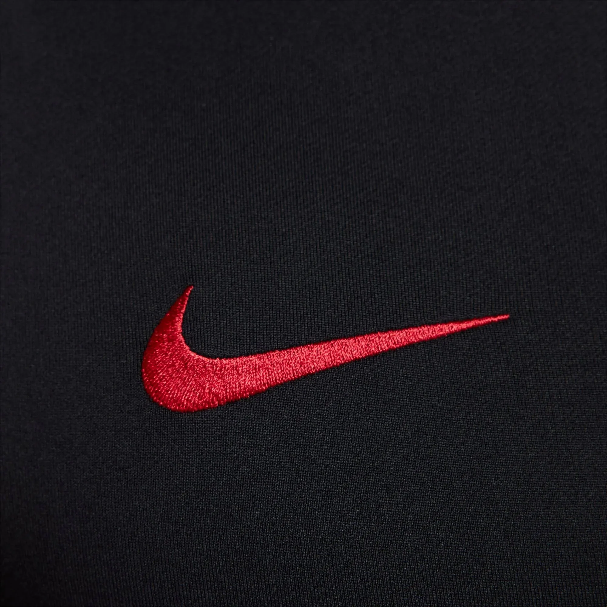 Nike 2025 Liverpool Men's Strike Drill Top - Image 6