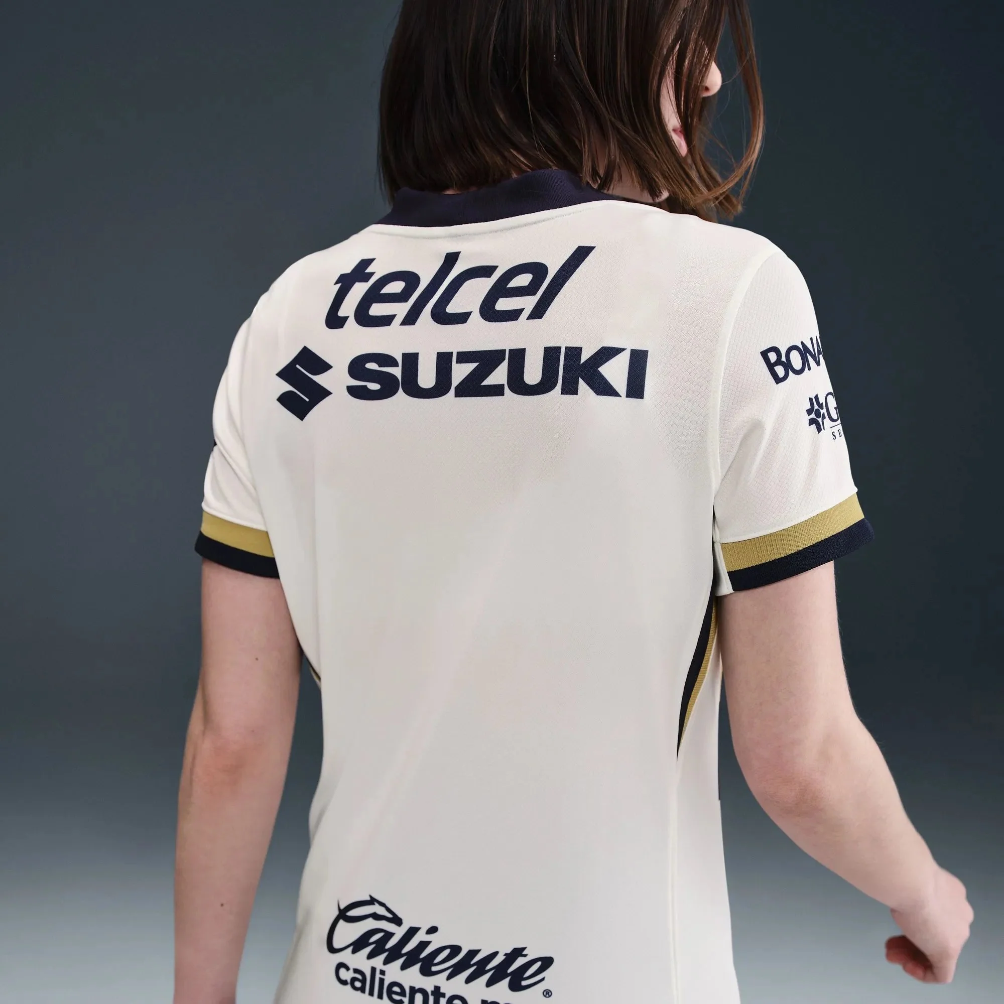 Nike 2025-26 Pumas Women's Stadium Home Soccer Jersey - Image 5