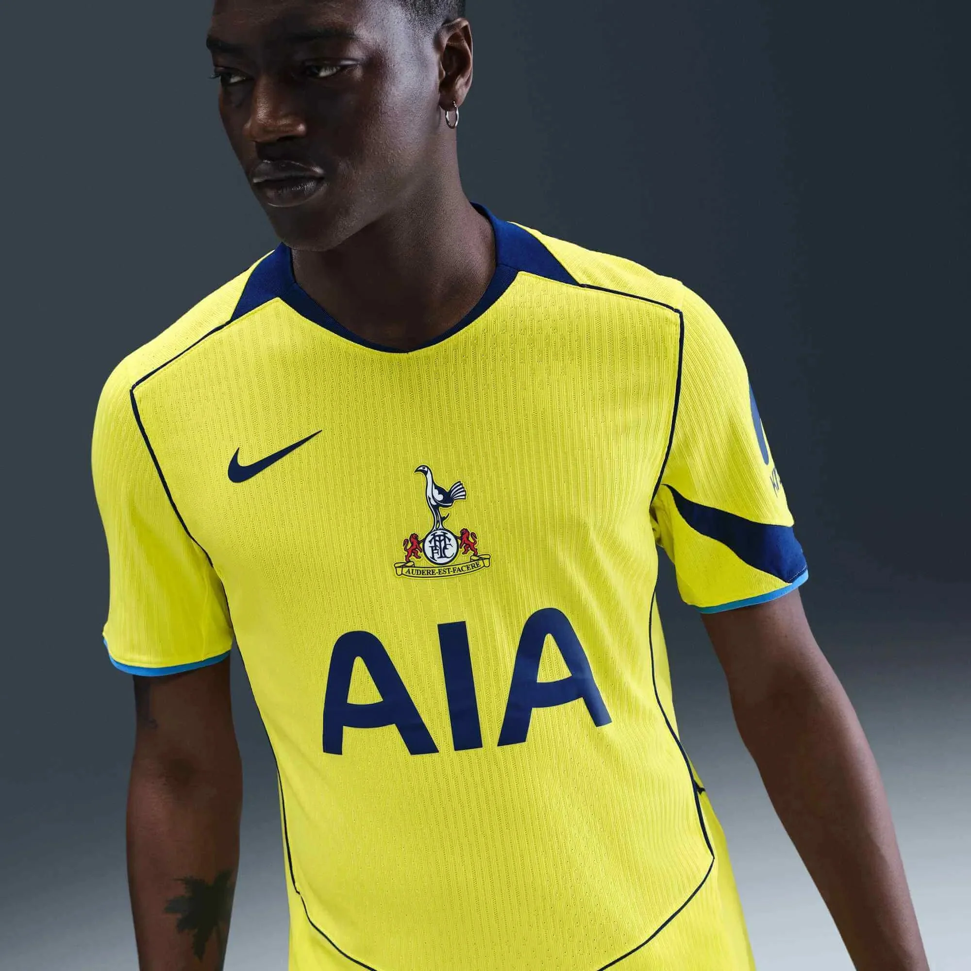 Nike 2025-26 Tottenham Men's Authentic Third Soccer Jersey - Image 5
