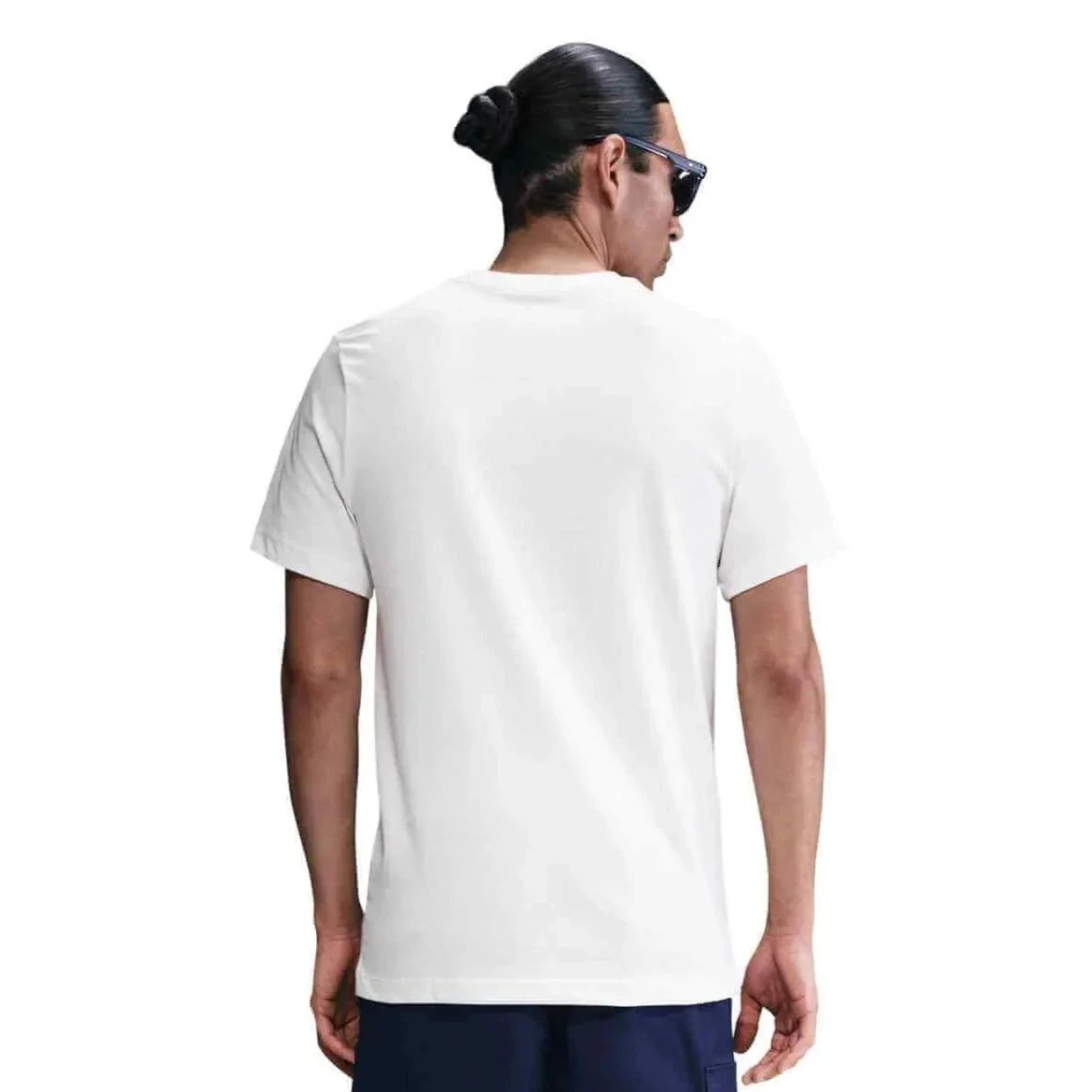 Nike 2025-26 Tottenham Men's Crest Tee - Image 2