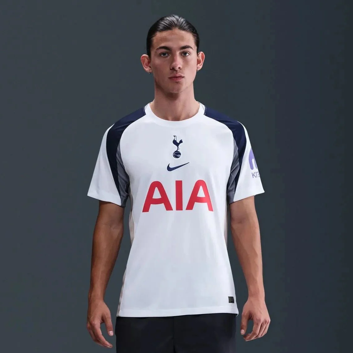 Nike 2025-26 Tottenham Men's Stadium Home Soccer Jersey - Image 3