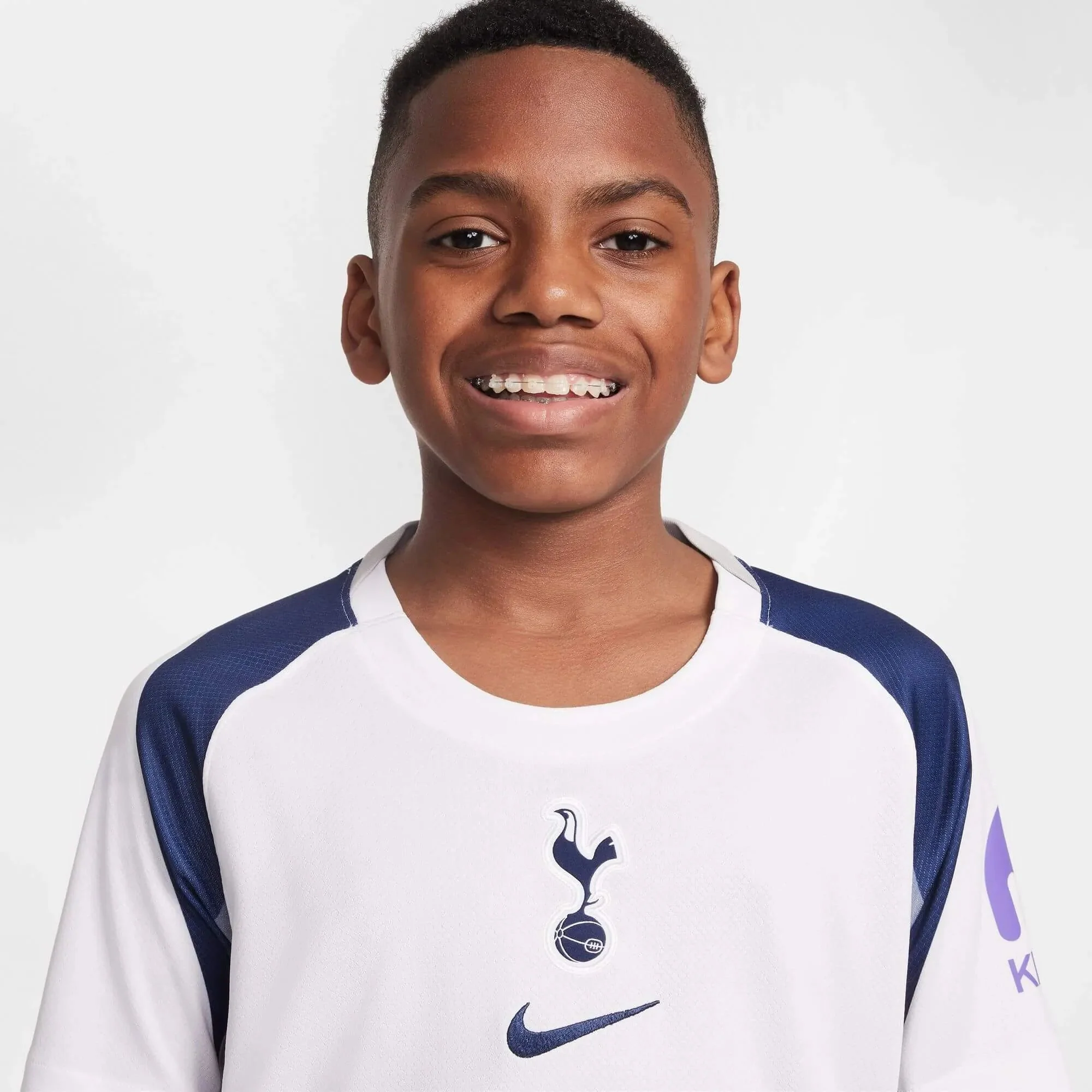 Nike 2025-26 Tottenham Youth Stadium Home Soccer Jersey - Image 5