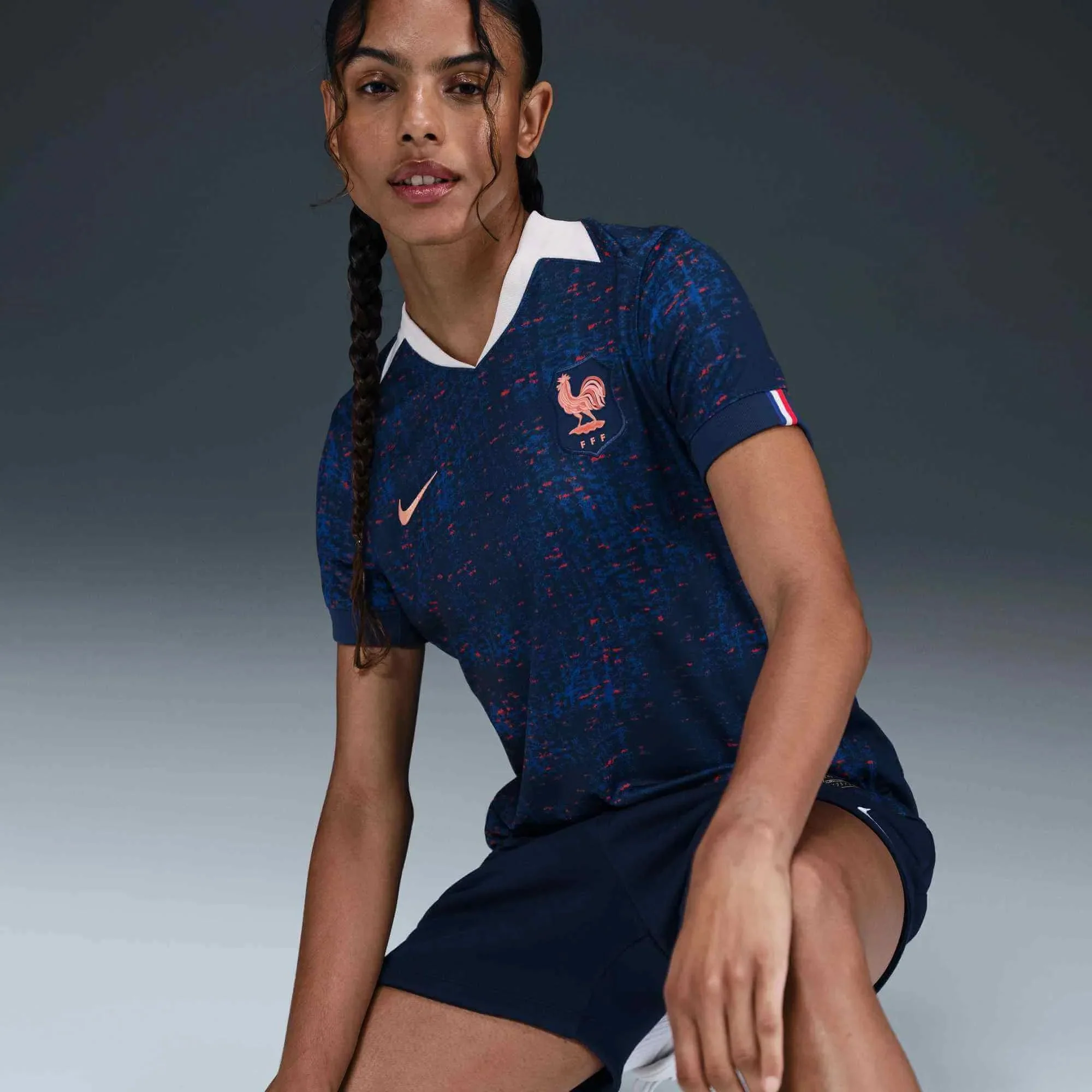 Nike 2025 France Women's Stadium Home Soccer Jersey - Image 4