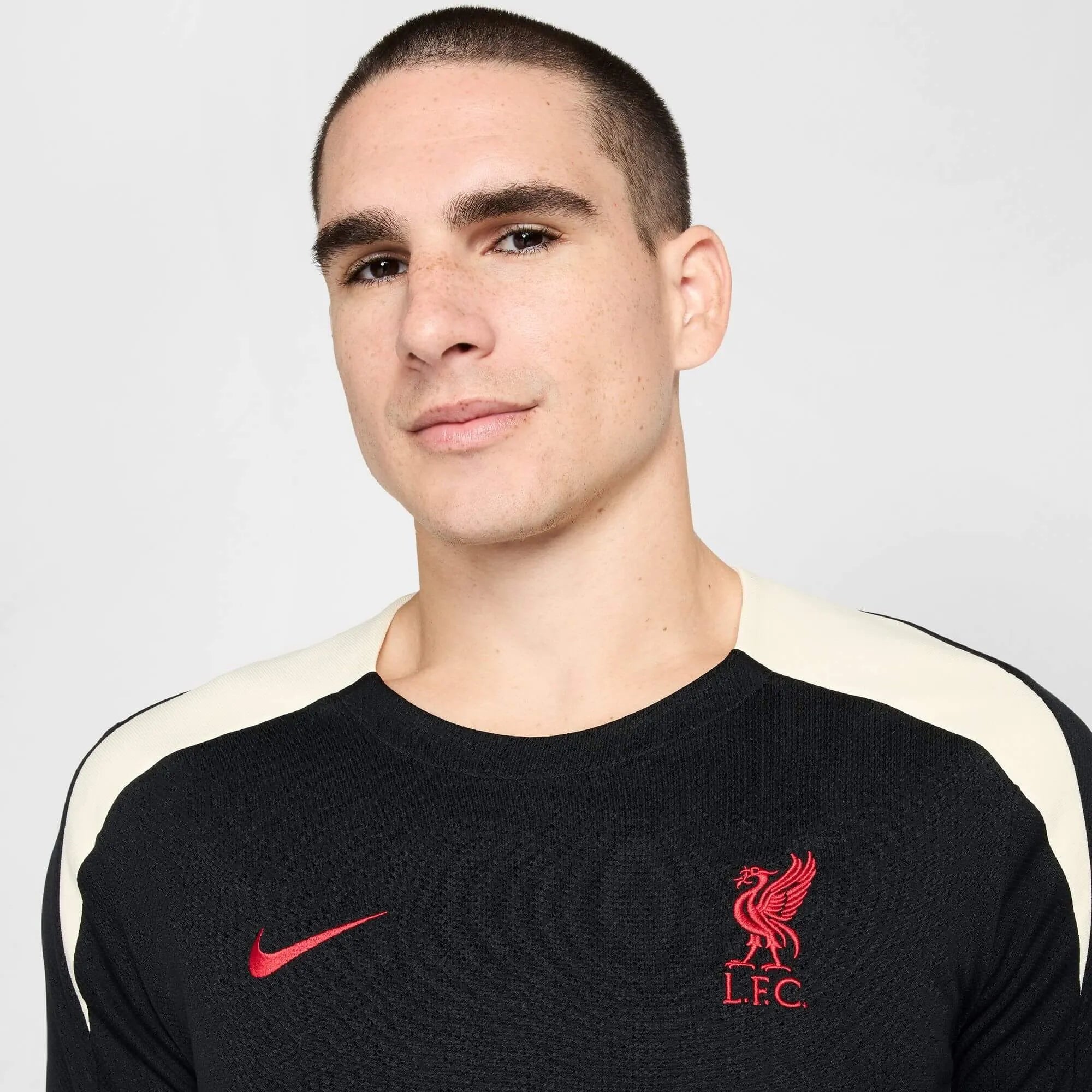 Nike 2025 Liverpool Men's Strike Training Jersey - Image 3