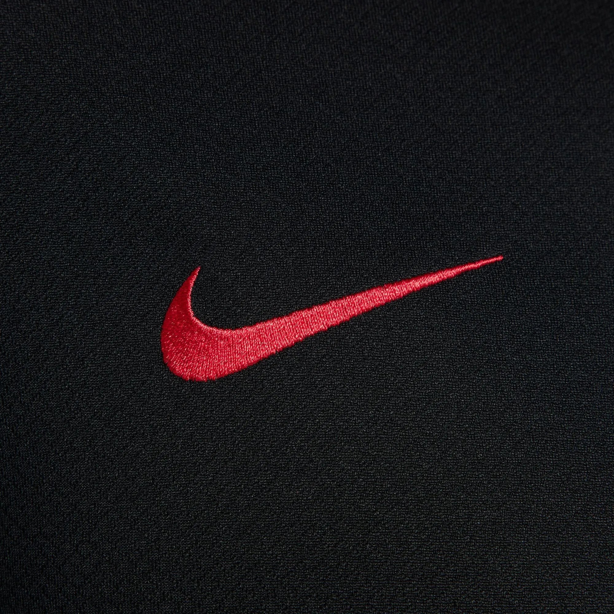 Nike 2025 Liverpool Men's Strike Training Jersey - Image 5