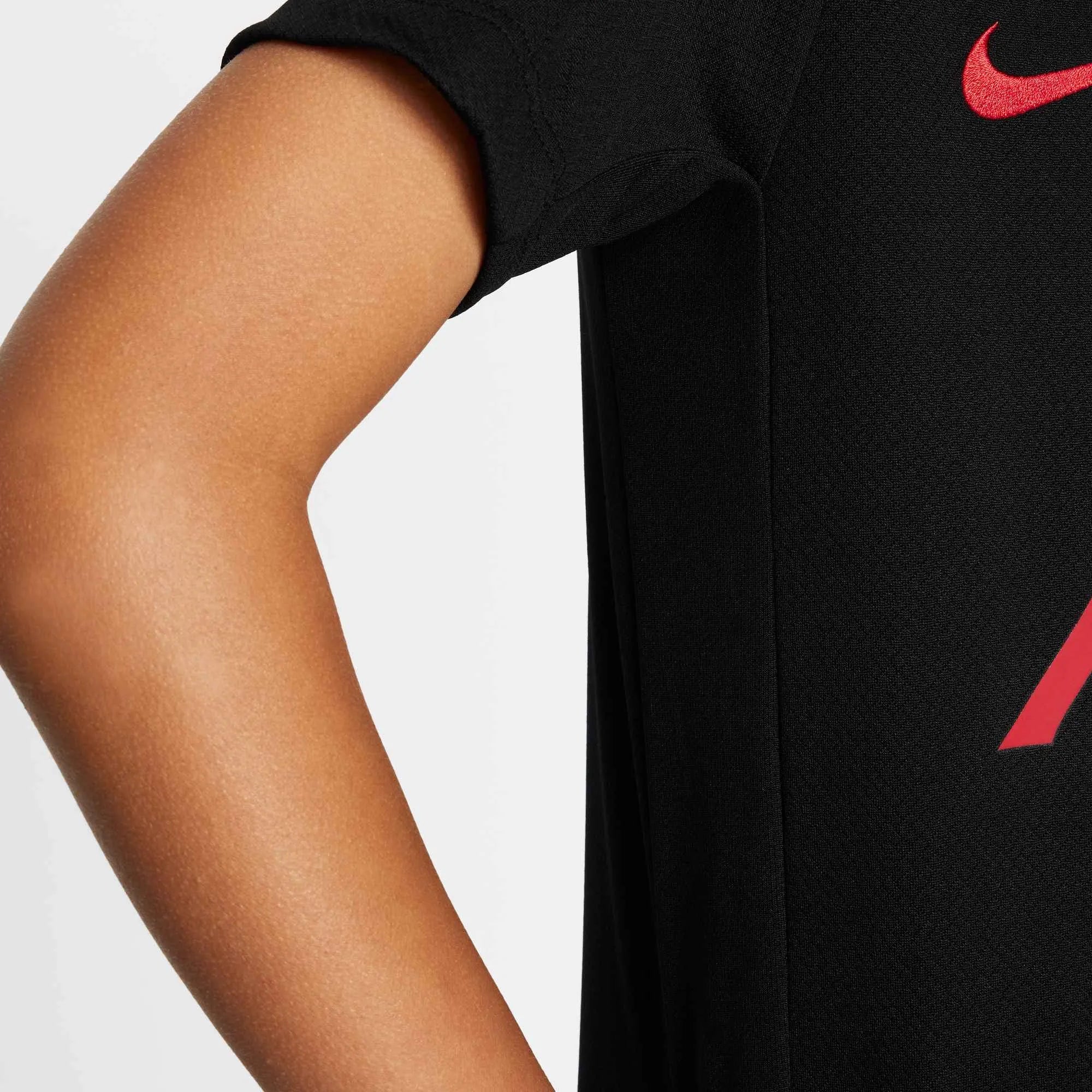 Nike 2025 Liverpool Youth Strike Soccer Jersey - Image 4