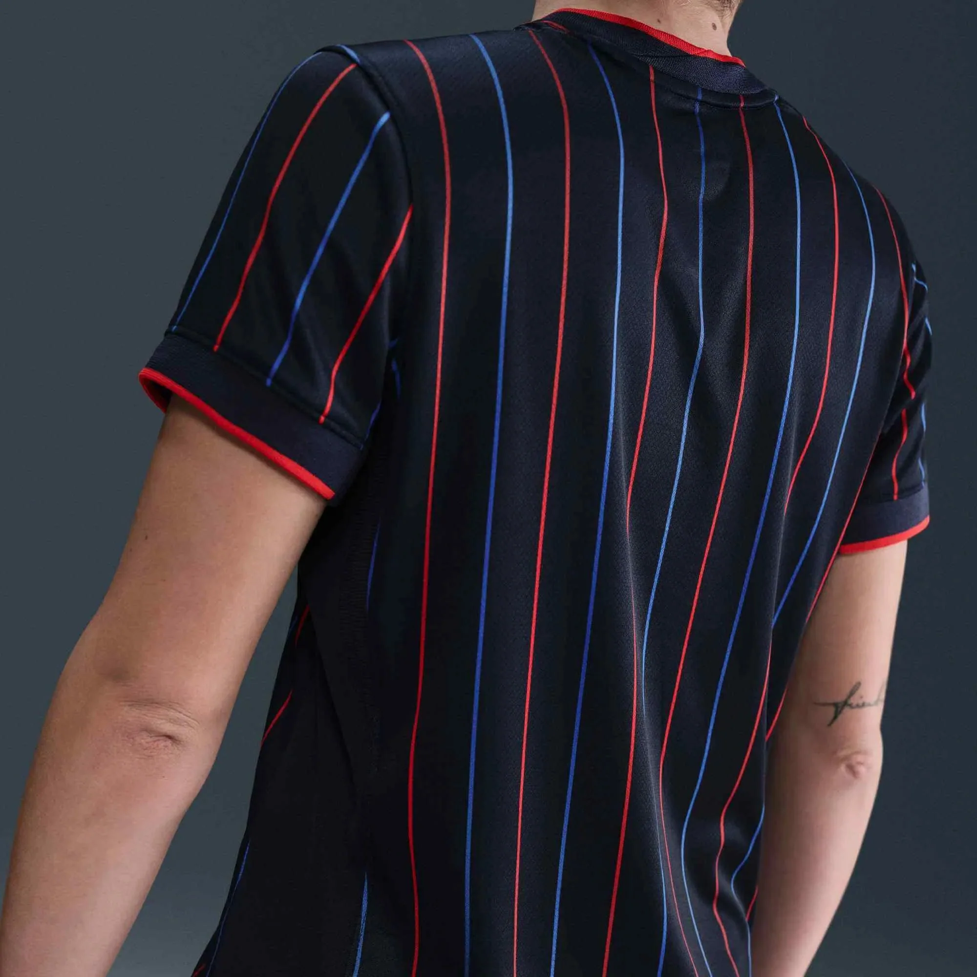 Nike 2025 USA Women's 4-Star Stadium Away Soccer Jersey - Image 4