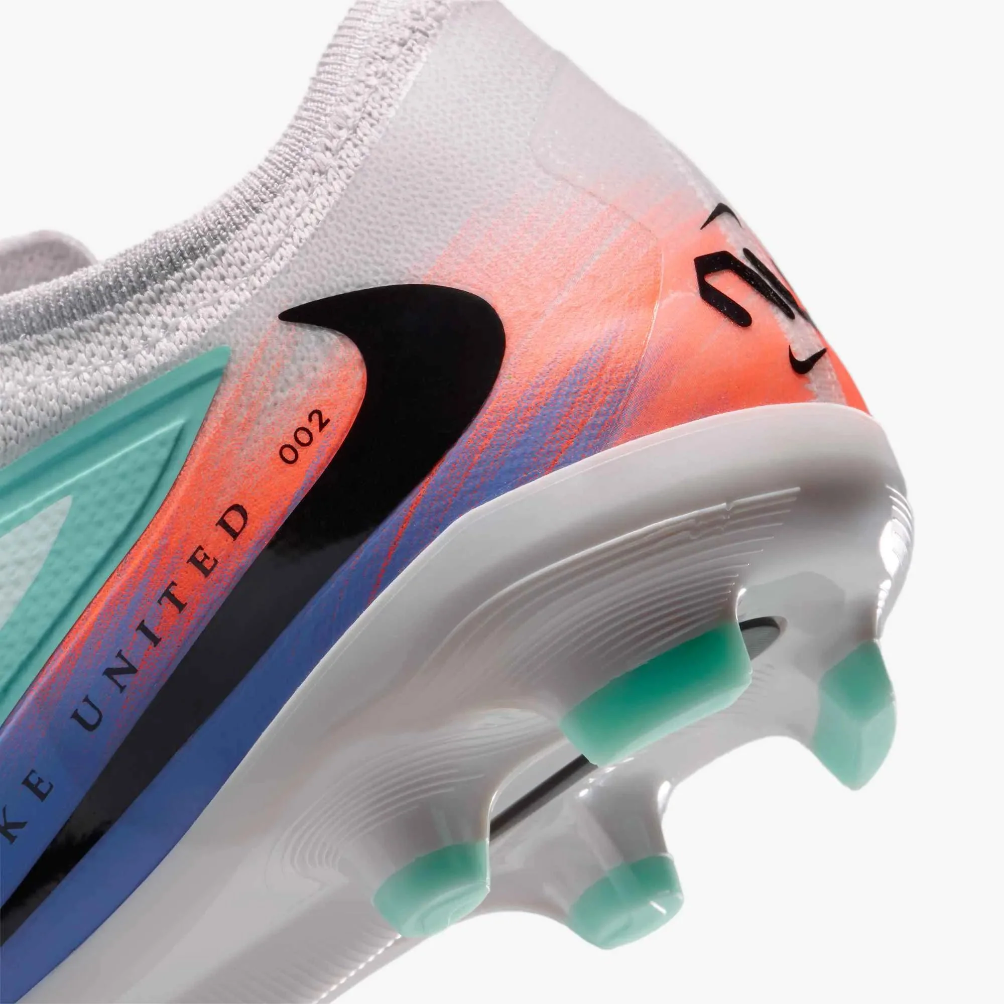 Nike Junior Phantom 6 Low Pro Firm/Multi Ground Soccer Cleats - Nike United Pack Chapter 2 (HO25) - Image 9