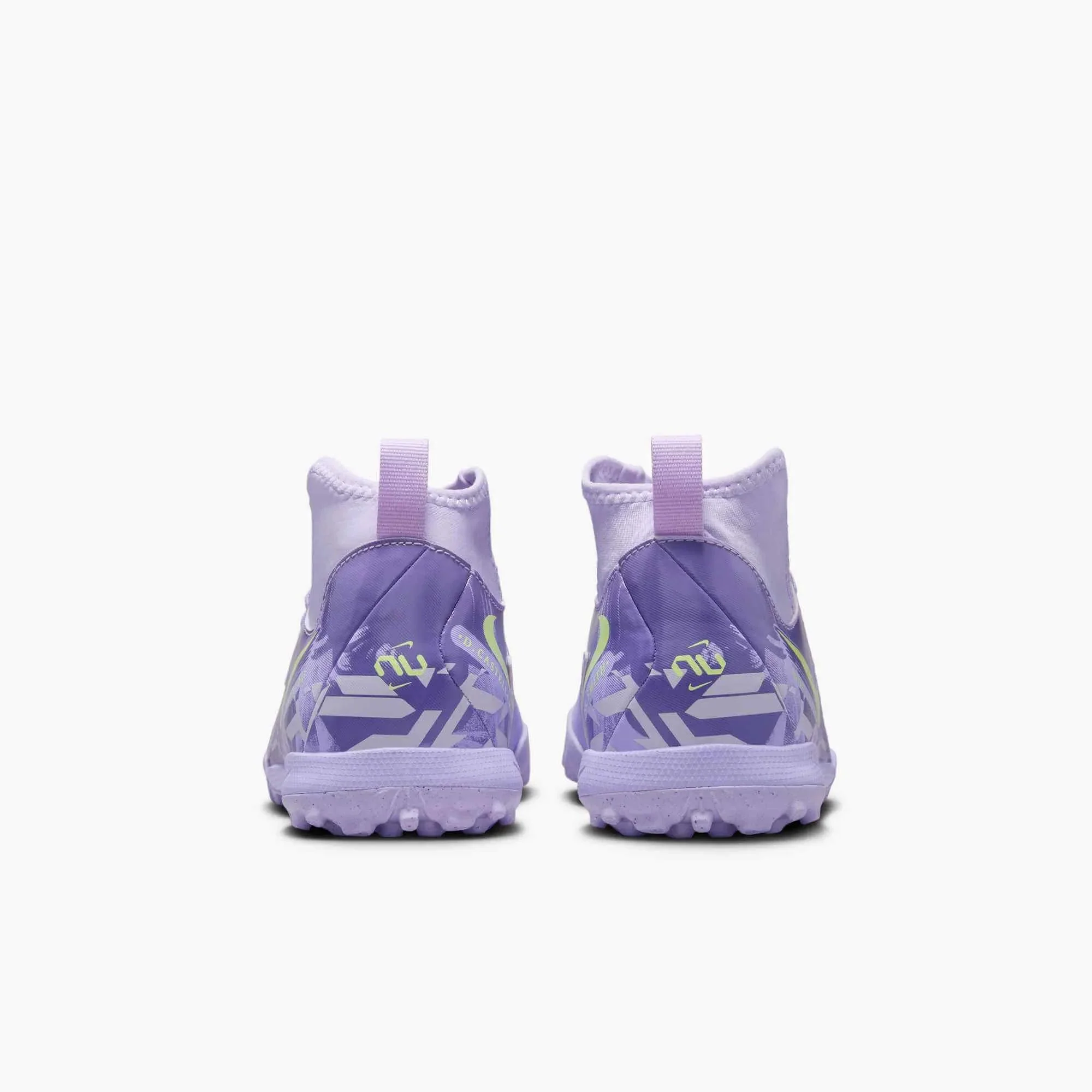 Nike Junior Phantom Luna II Academy NU1 Turf Soccer Shoes - United Pack (SP25) - Image 6