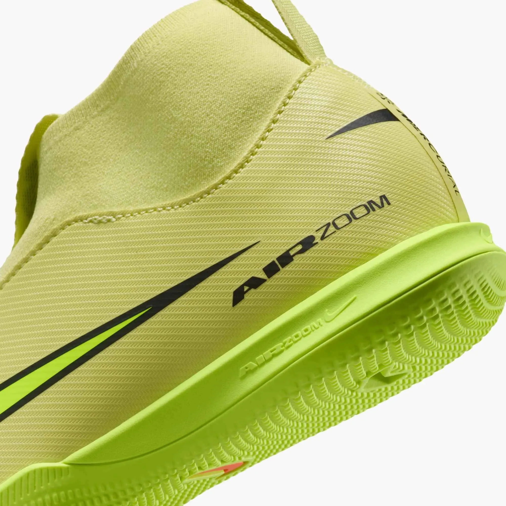 Nike Junior Zoom Superfly 10 Academy Indoor Soccer Shoes - Max Voltage Pack (HO25) - Image 8