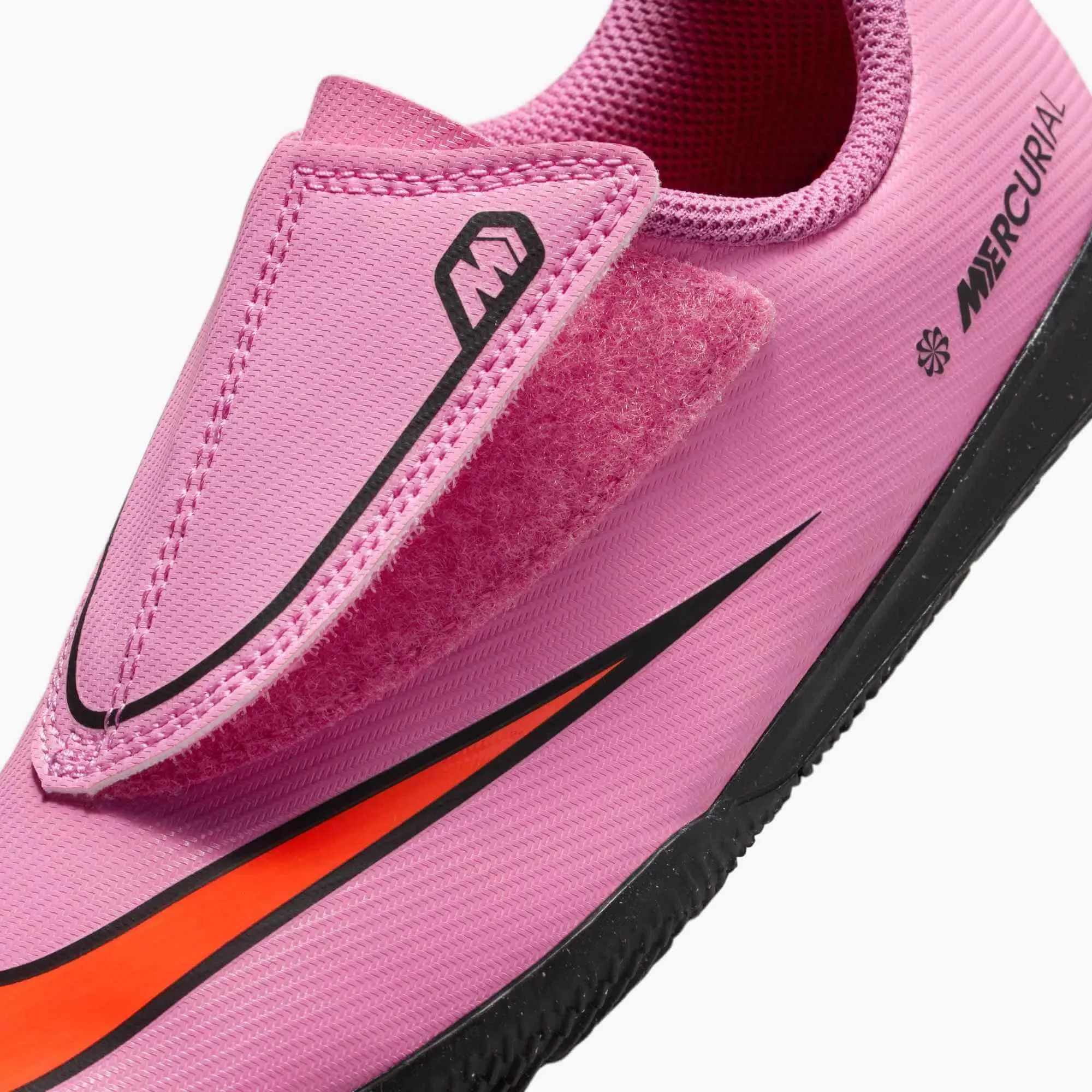 Nike Kids Vapor 16 Club PS (V) Indoor Soccer Shoes - Scary Good Pack (FA25) - Image 7