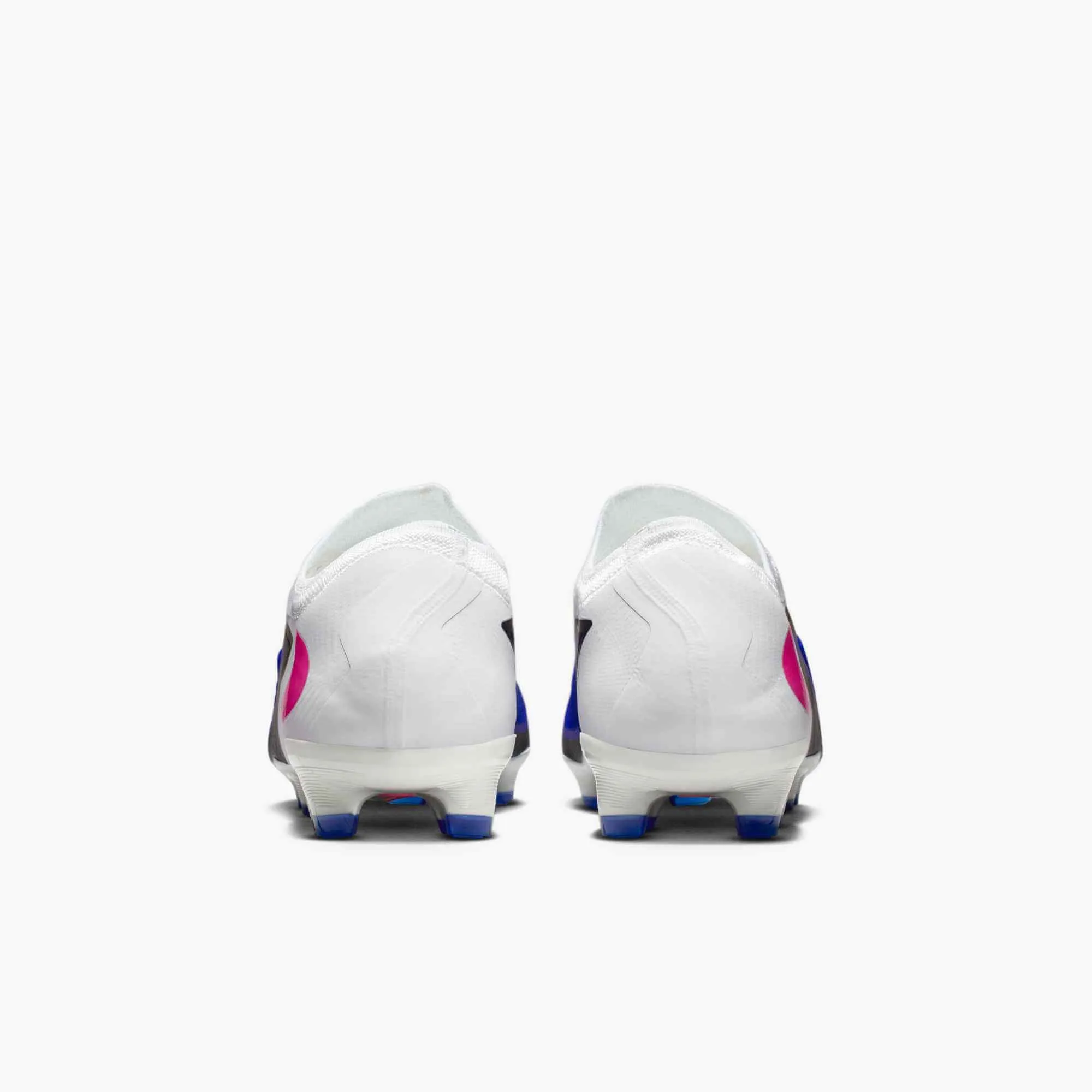 Nike Phantom 6 Low Pro Firm Ground Soccer Cleats - Attack Pack (SP26) - Image 6