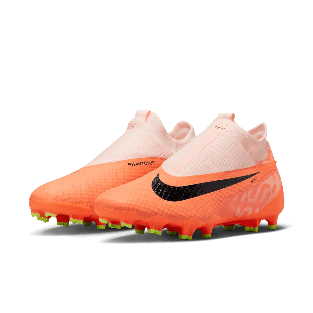 Nike Phantom GX Academy DF WC FG - MG - United Pack (FA23) - Image 3