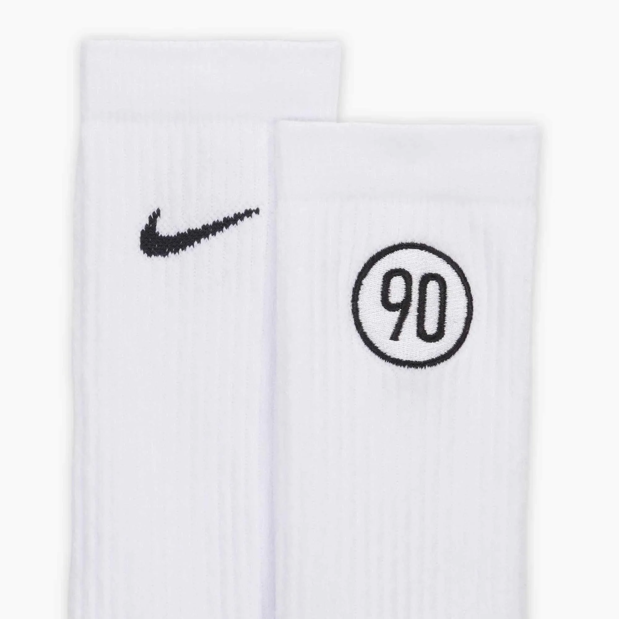 Nike Total 90 Cushioned Crew Socks (3 Pairs) - Image 2