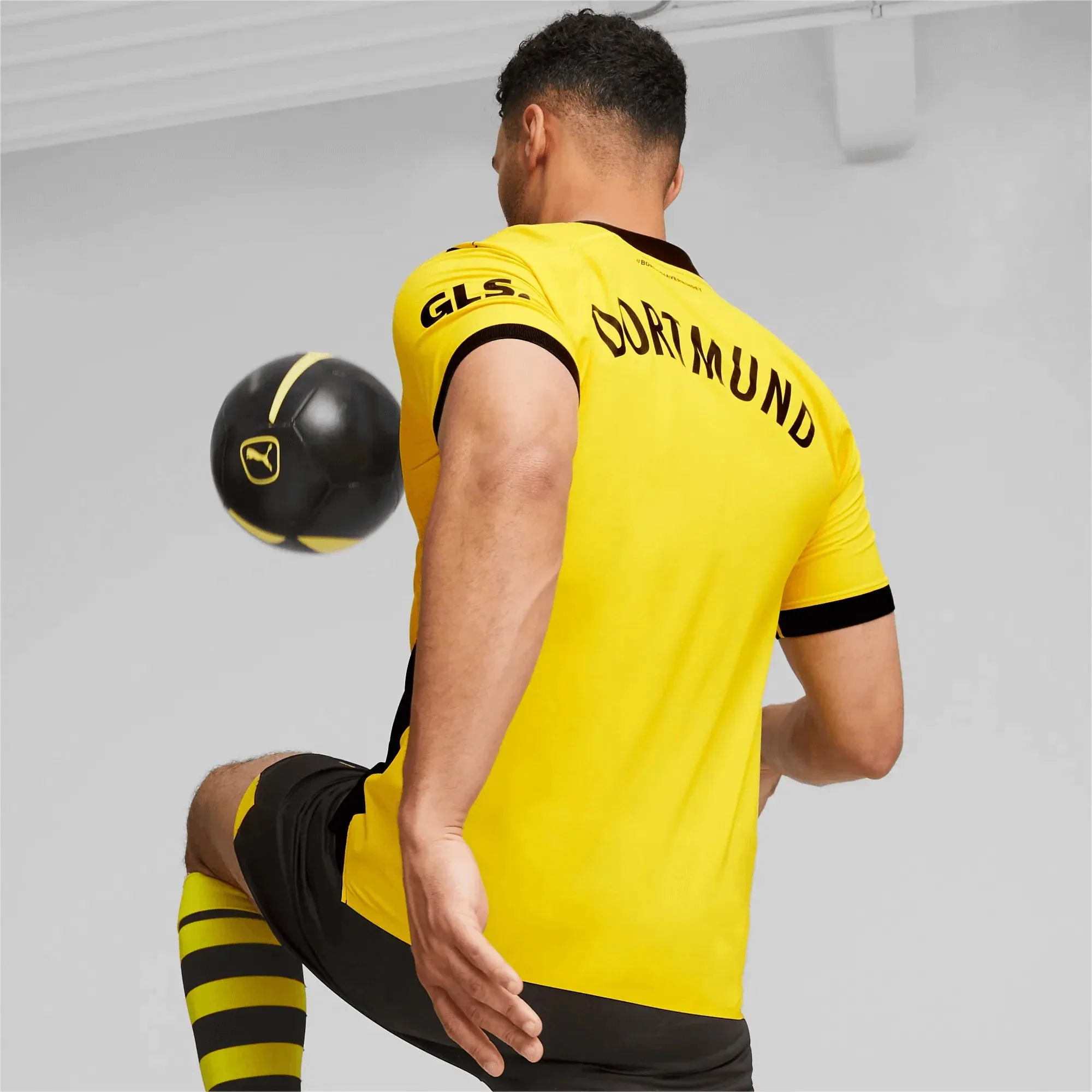 Puma 2023-24 Borussia Dortmund Men's Authentic Match Home Jersey - Image 4