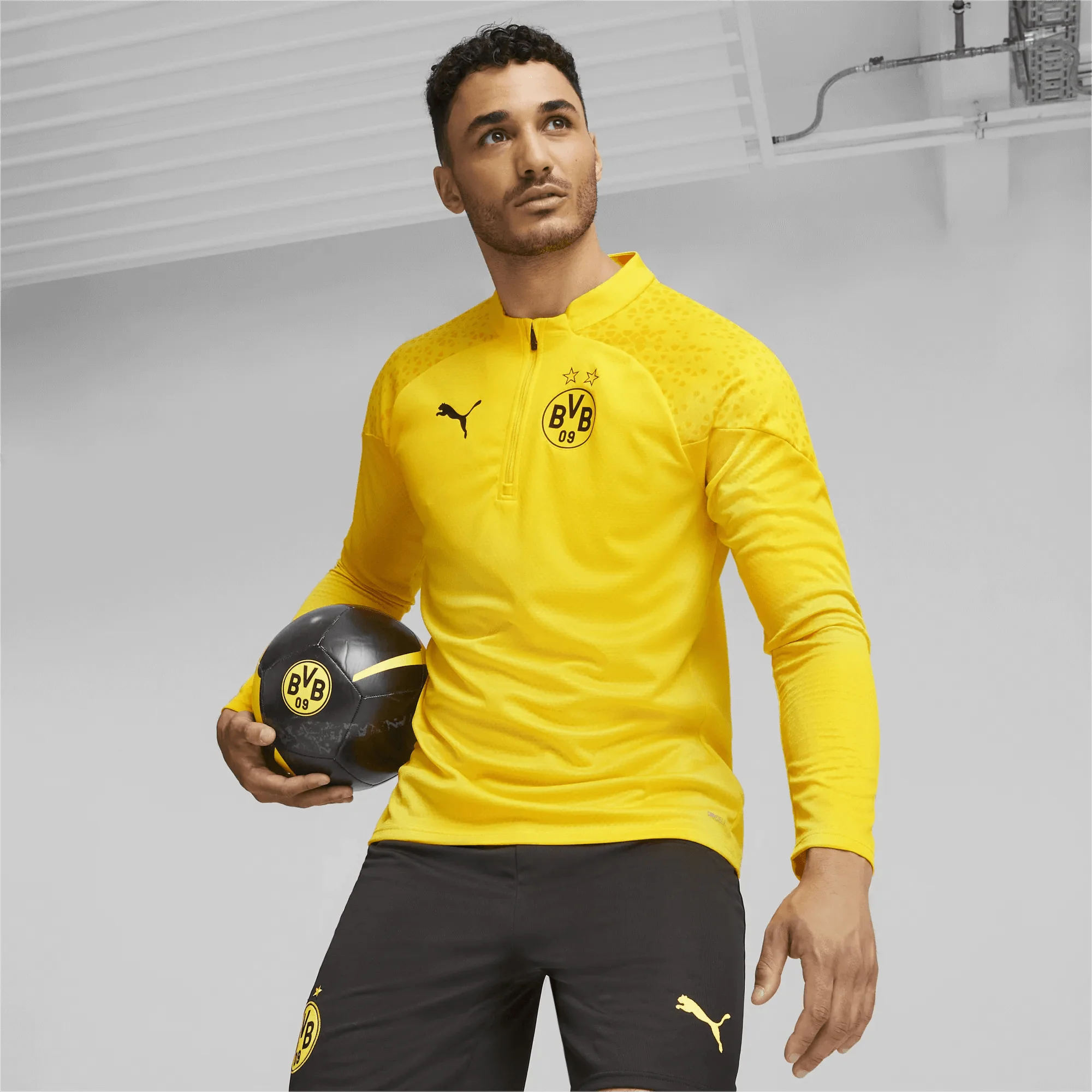 Puma 2023-24 Borussia Dortmund Men's Quarter-Zip YB Training Top - Image 3