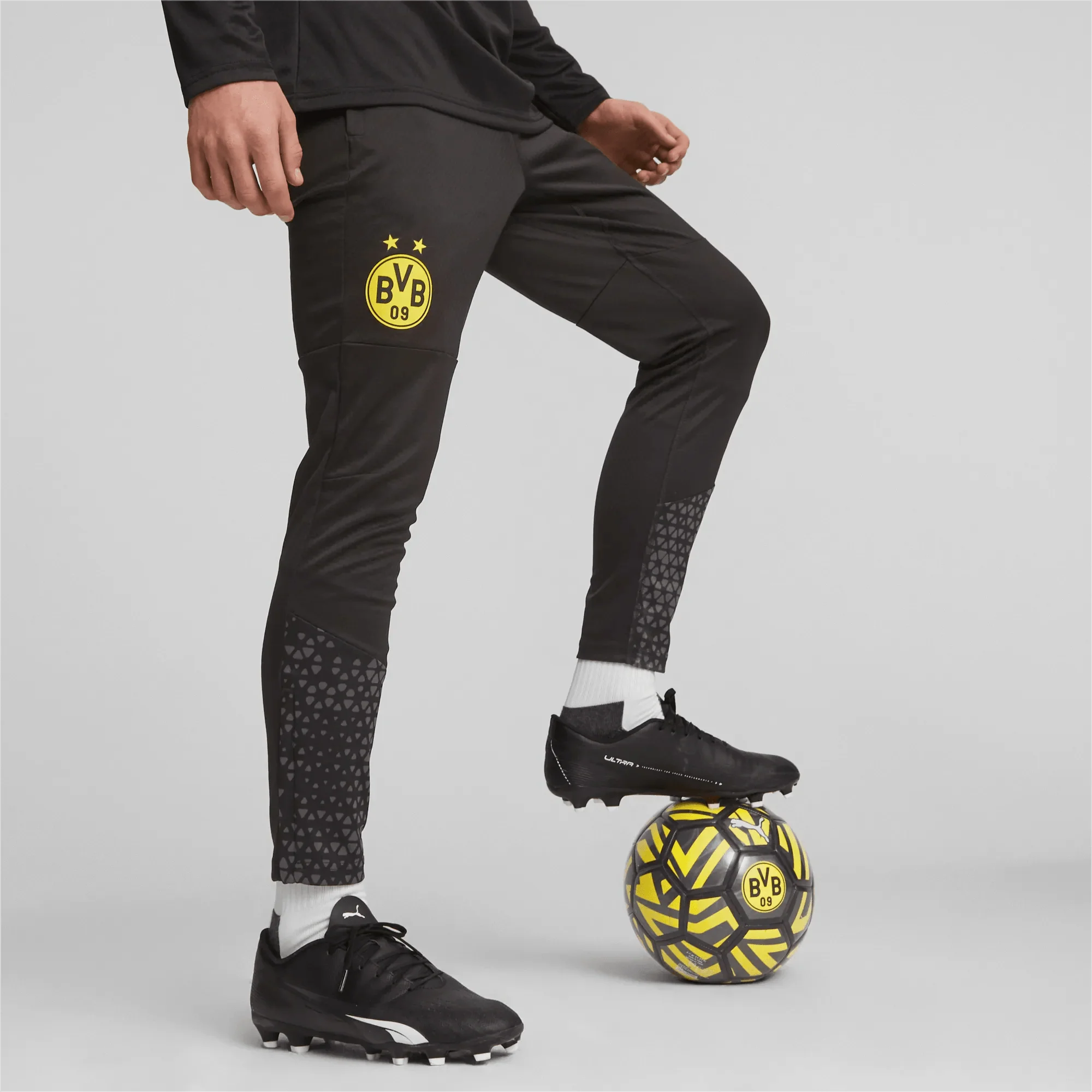 Puma 2023-24 Borussia Dortmund Men's Training Pants - Image 3