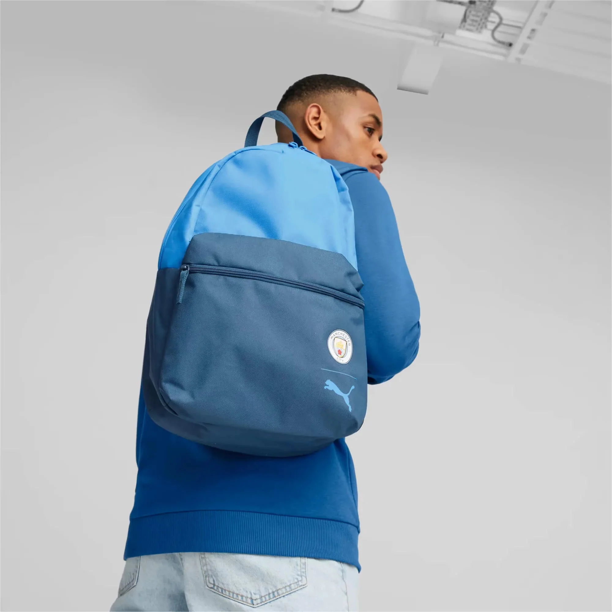 Puma 2023-24 Manchester City Fan Backpack - Image 4