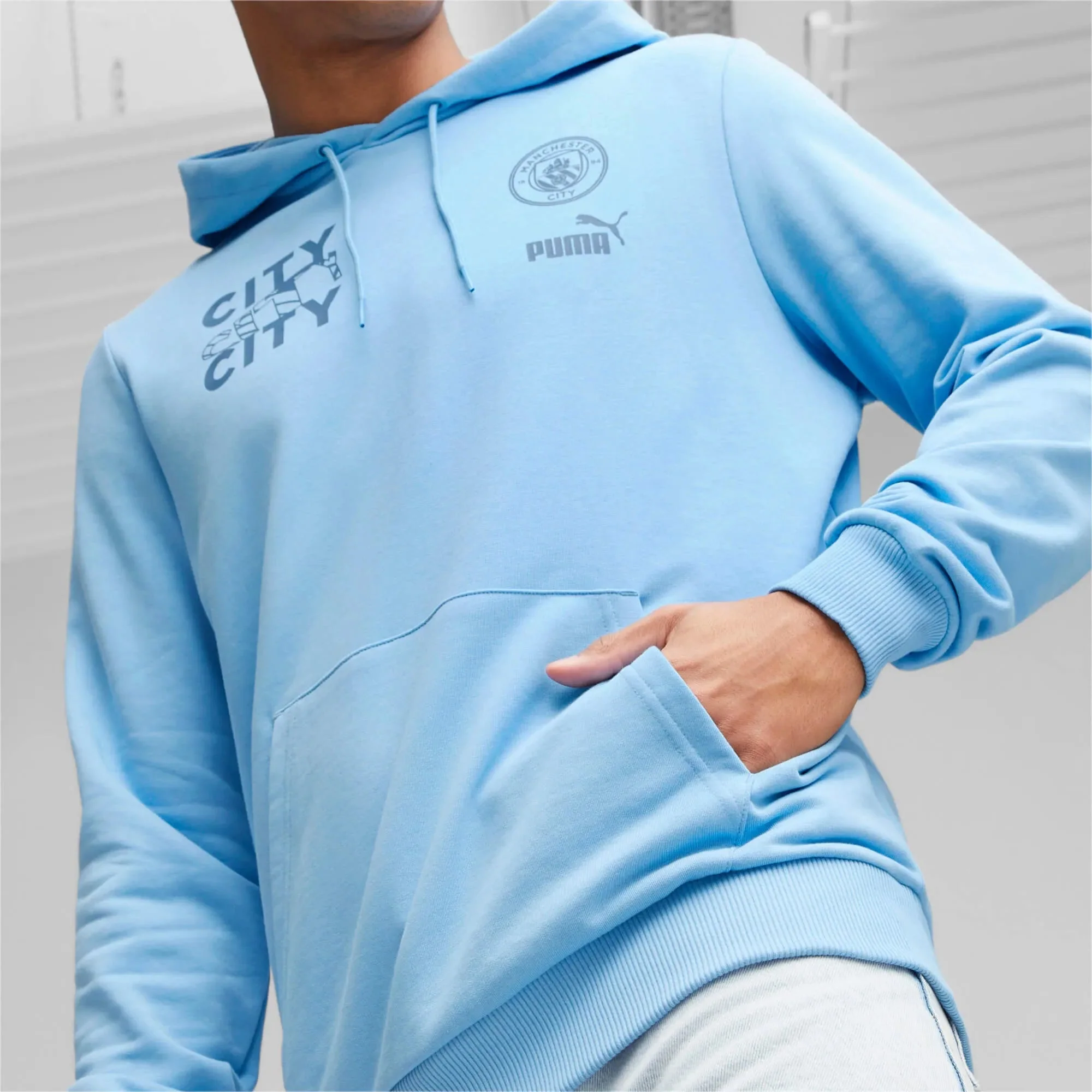 Puma 2023-24 Manchester City Men's Ftbl Core Graphic Hoody - Image 5