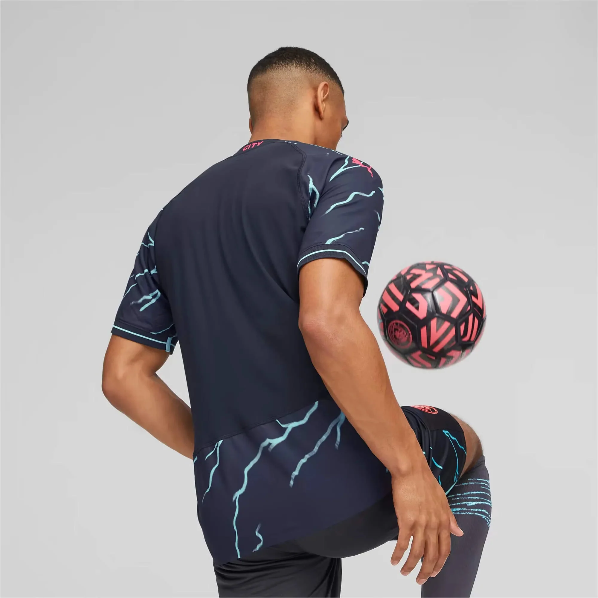 Puma 2023-24 Manchester City Men's Authentic Third Jersey - Image 7