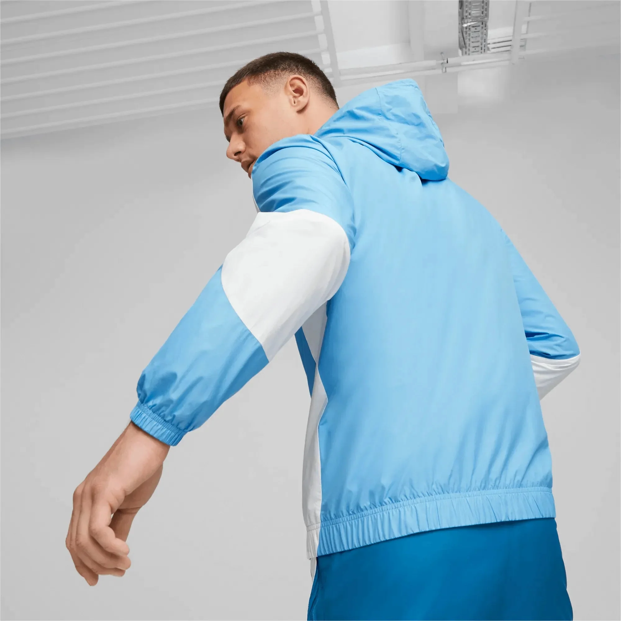 Puma 2023-24 Manchester City Men's Pre-Match Anthem Jacket - Image 4