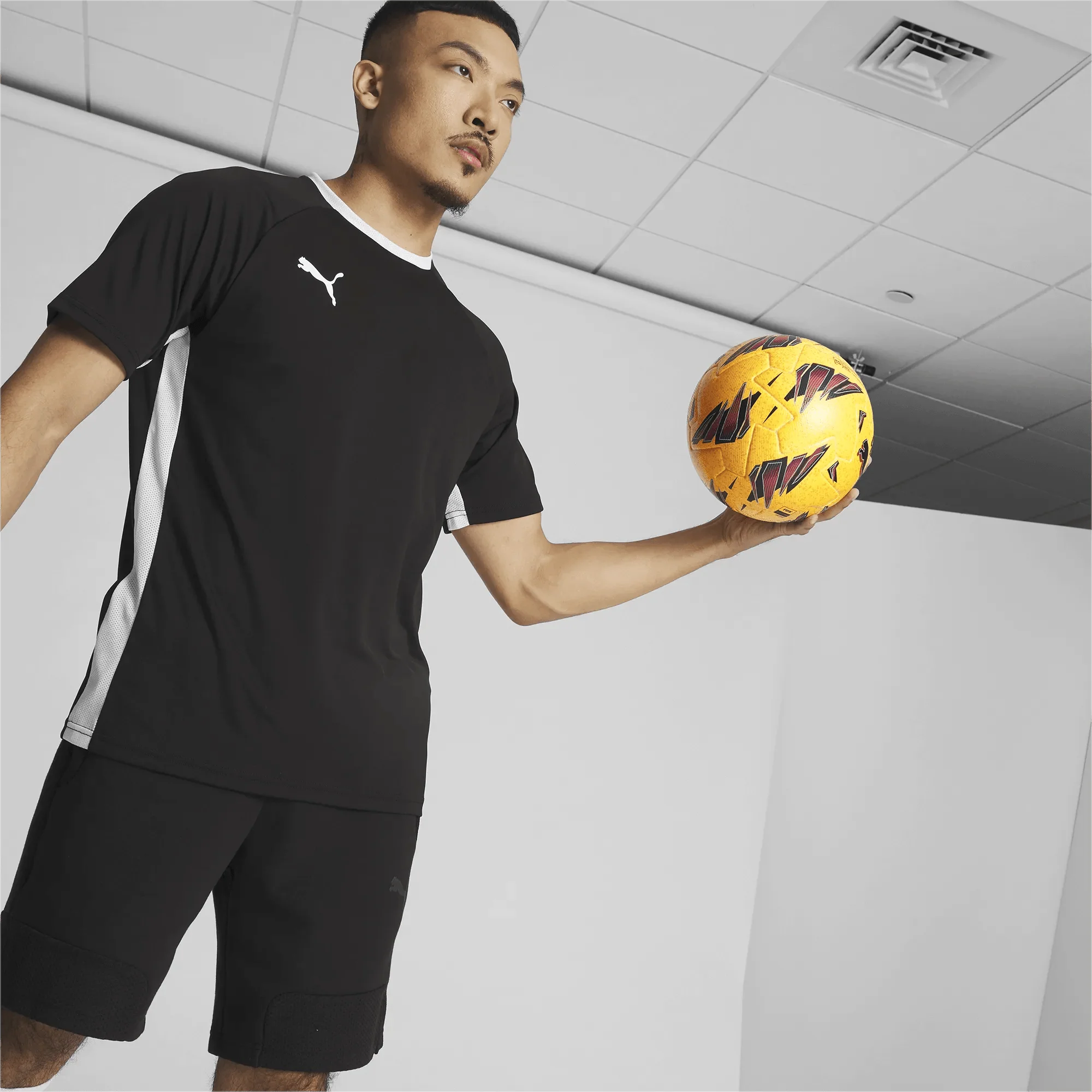 Puma 2023-24 Orbita LaLiga 1 YW Match Ball - Image 3