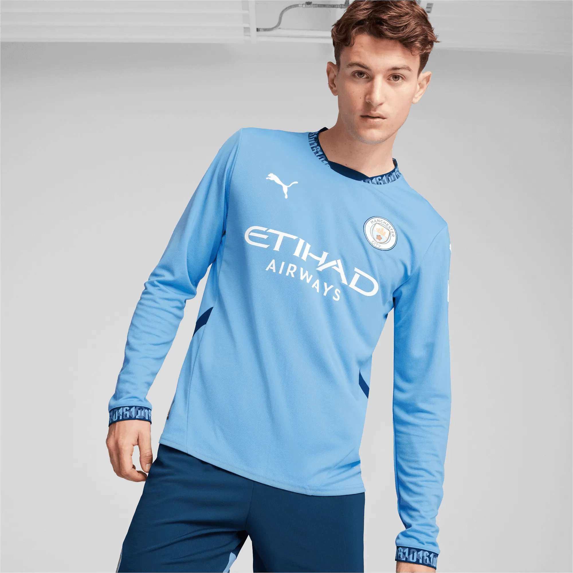 Puma 2024-25 Manchester City Men's Stadium Home Long-Sleeve Jersey - Image 4
