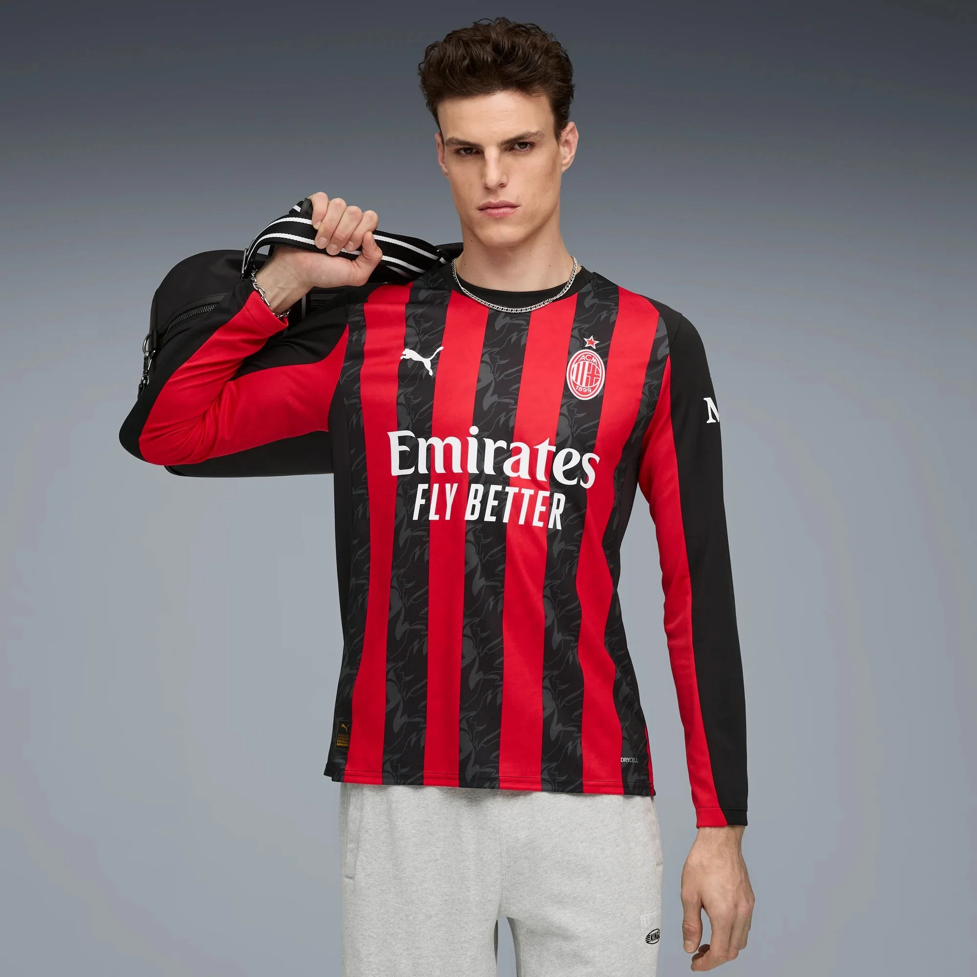 Puma 2025-26 AC Milan Men's Stadium Home Long-Sleeve Soccer Jersey - Image 3