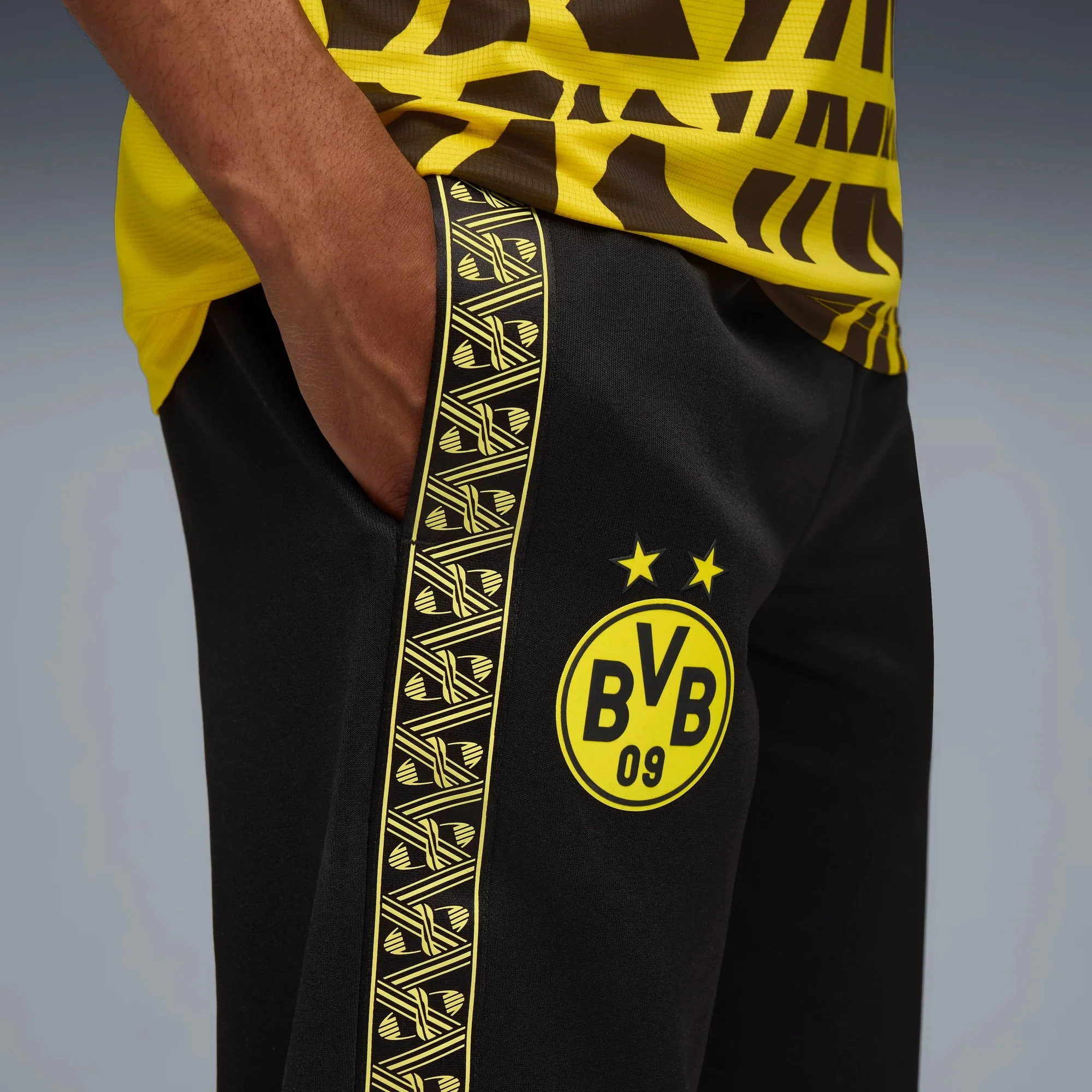 Puma 2025-26 Borussia Dortmund Men's King Anthem Pants - Image 5
