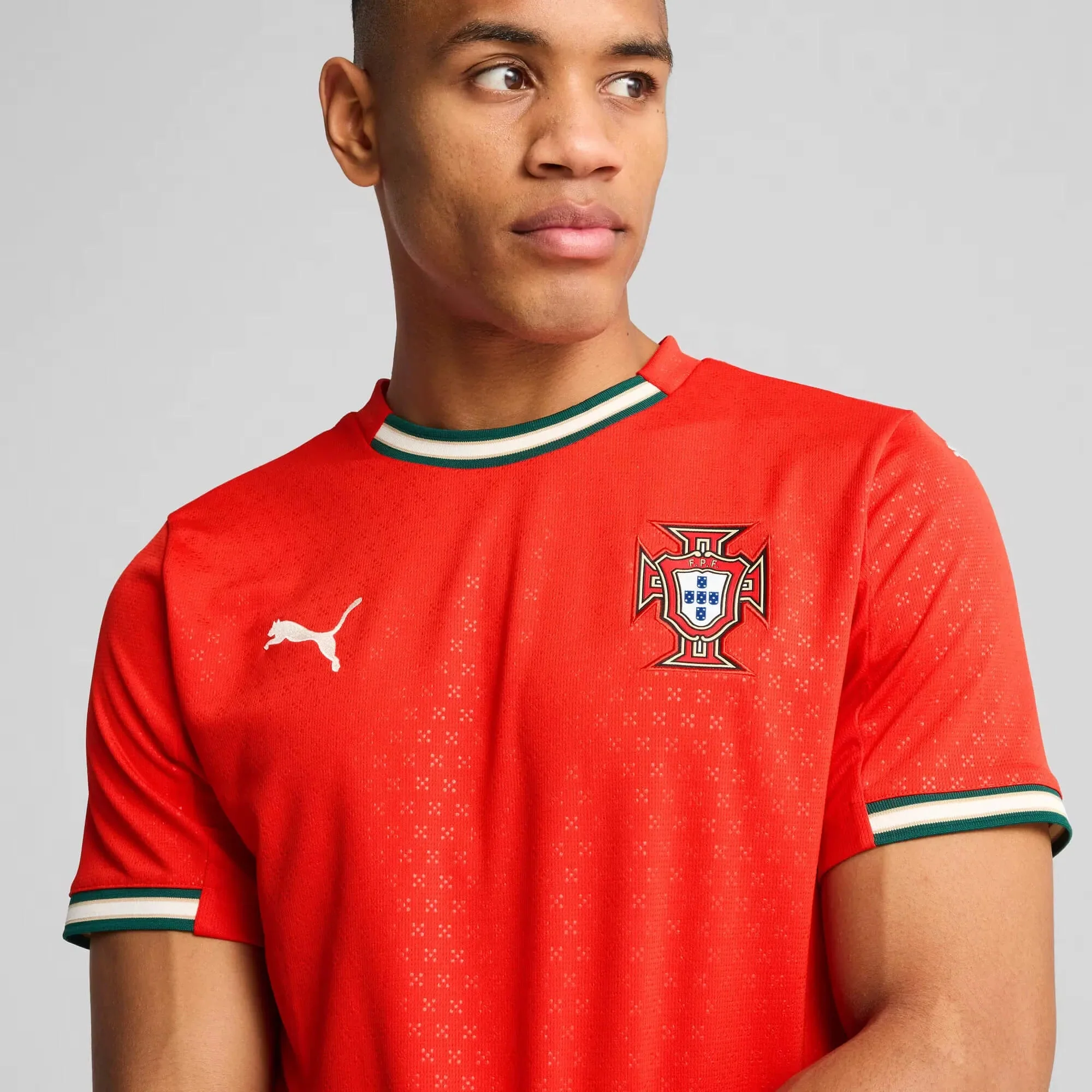 Puma 2025-26 Portugal Men's Stadium Home Jersey - Image 5