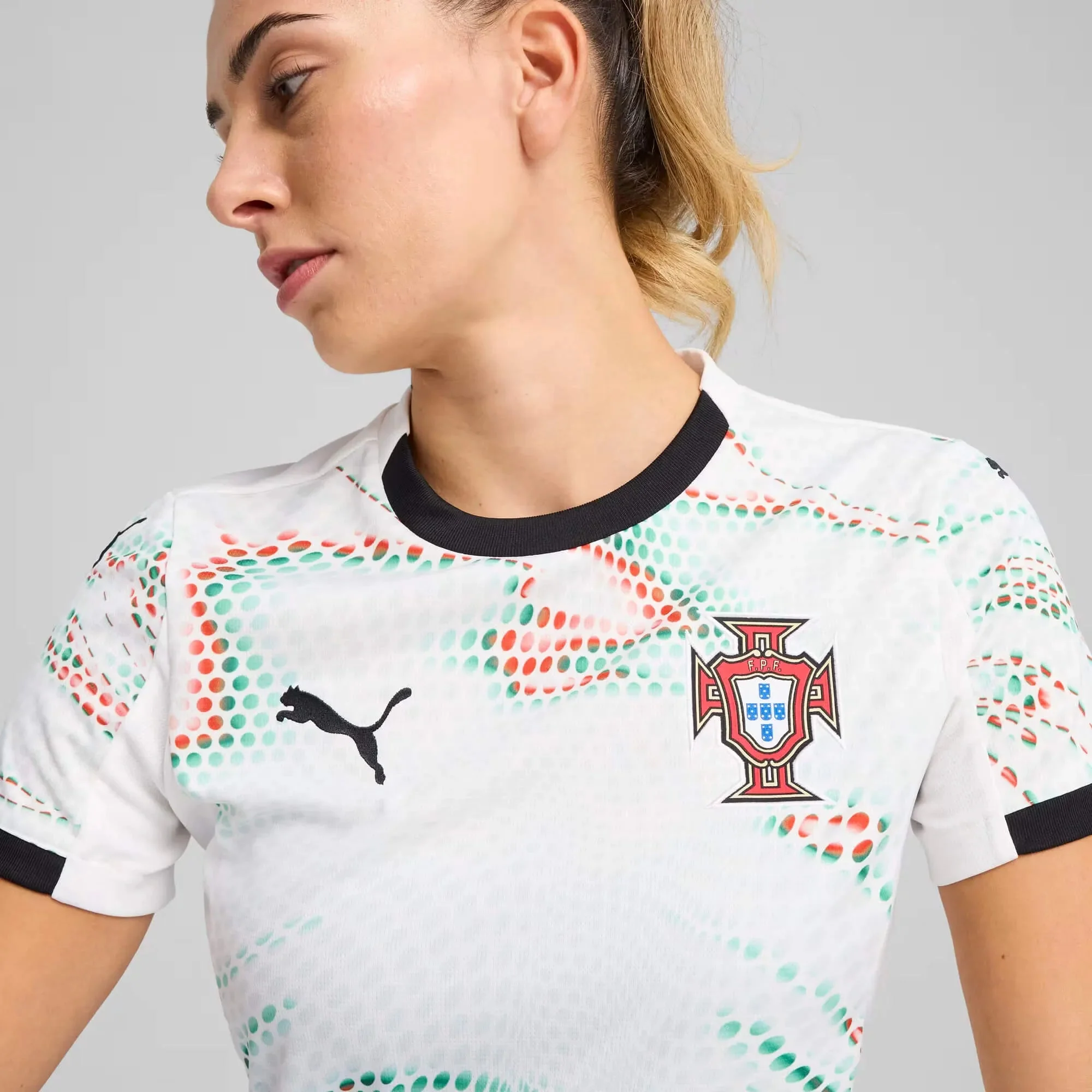 Puma 2025-26 Portugal Women's Stadium Away Jersey - Image 5