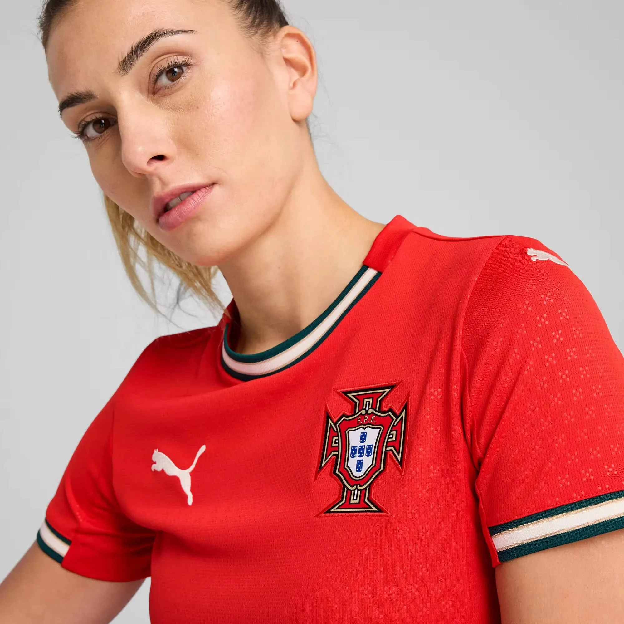Puma 2025-26 Portugal Women's Stadium Home Jersey - Image 5