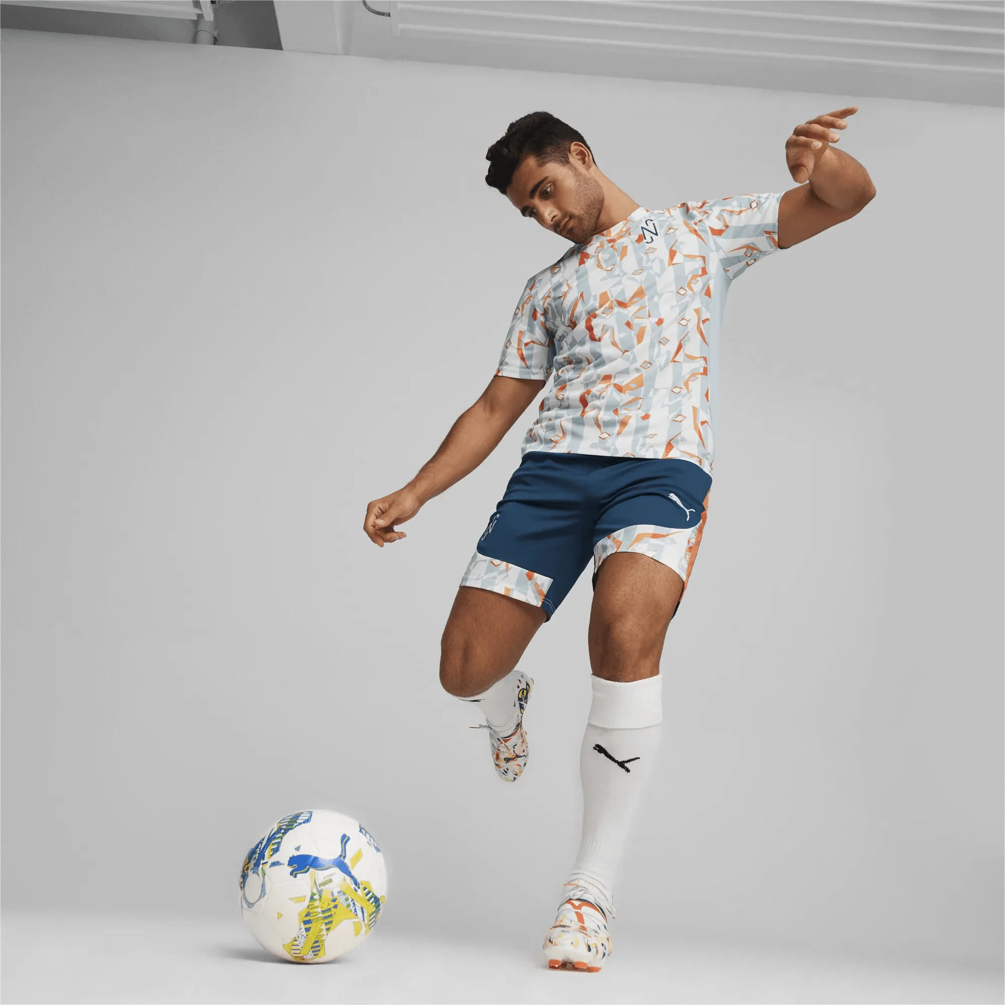 Puma Future 7 Ultimate Crea FG/AG - NJR Creativity Pack (SP24) - Image 8