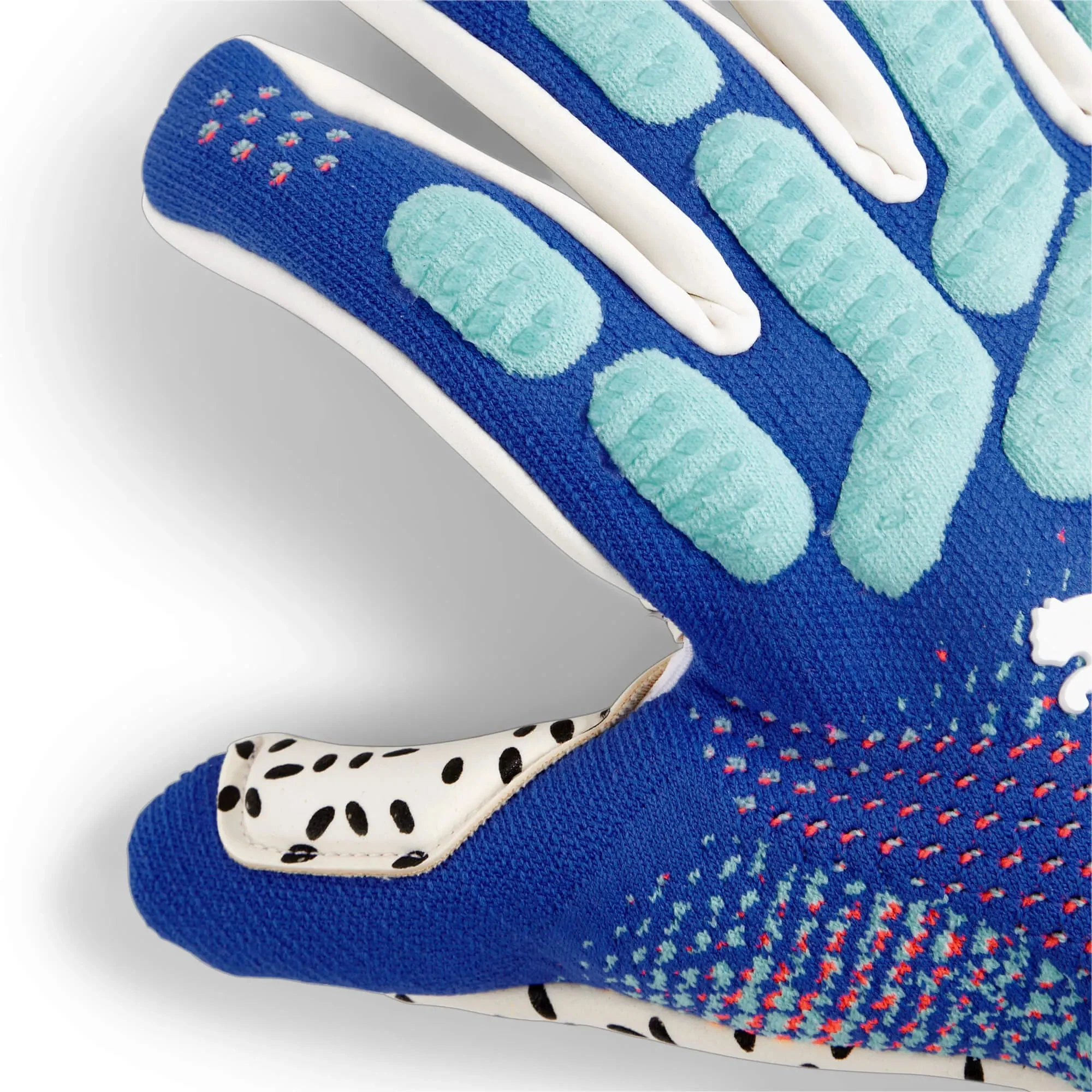 Puma Future Ultimate NC Goalkeeper Gloves - Image 2