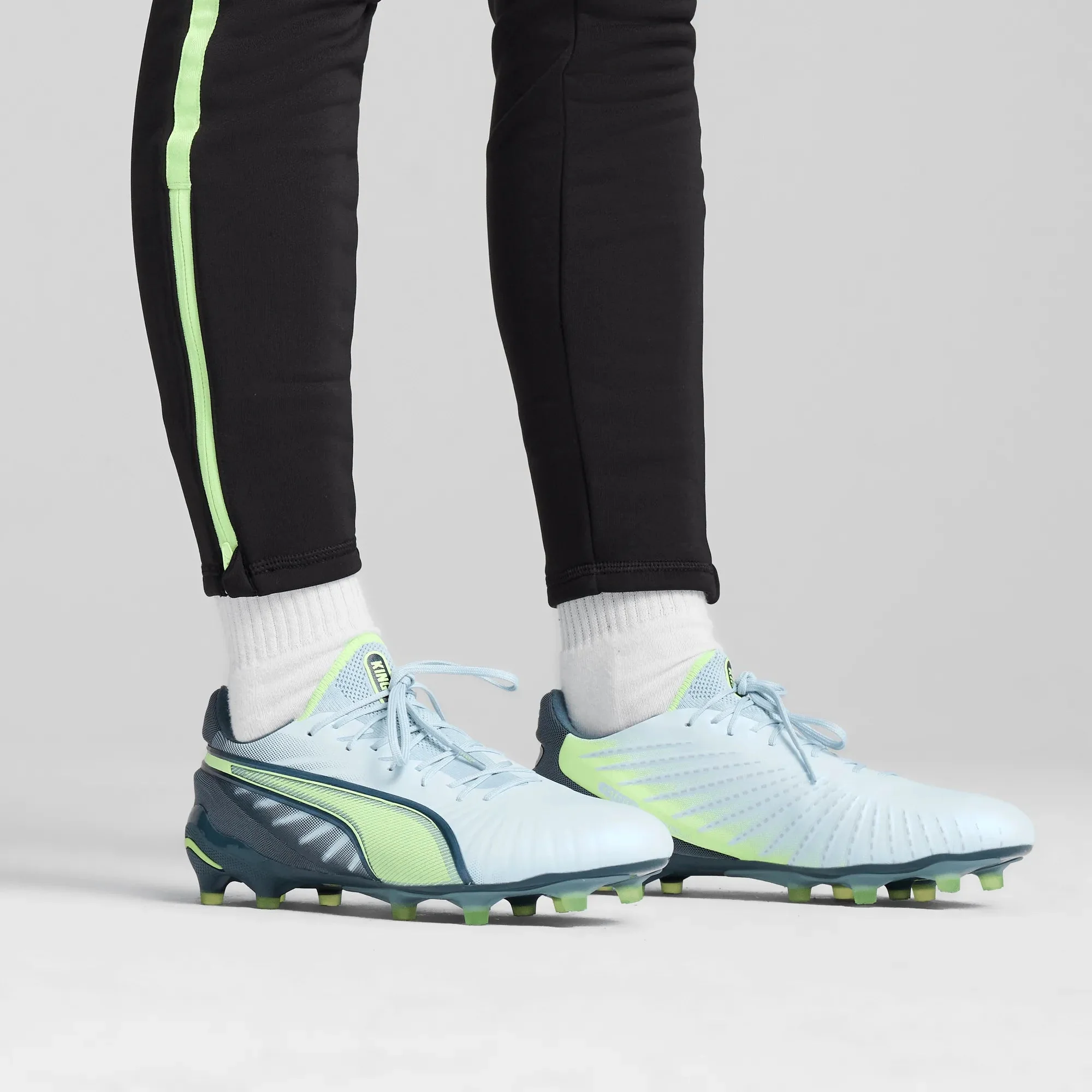Puma King Ultimate FG/AG - Lights Out Pack (HO24) - Image 7