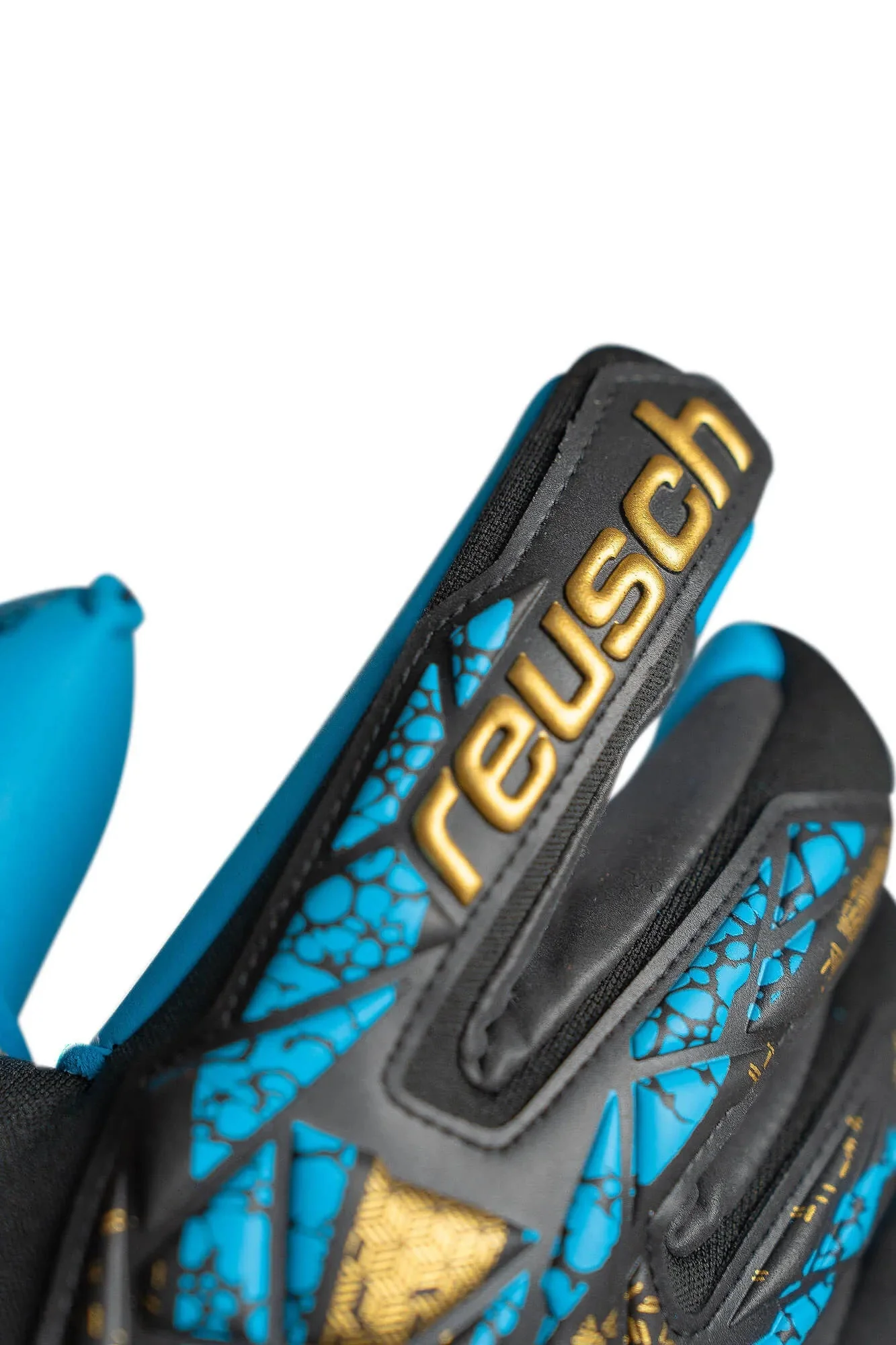 Reusch Attrakt Aqua Finger Support Goalkeeper Gloves - Image 5
