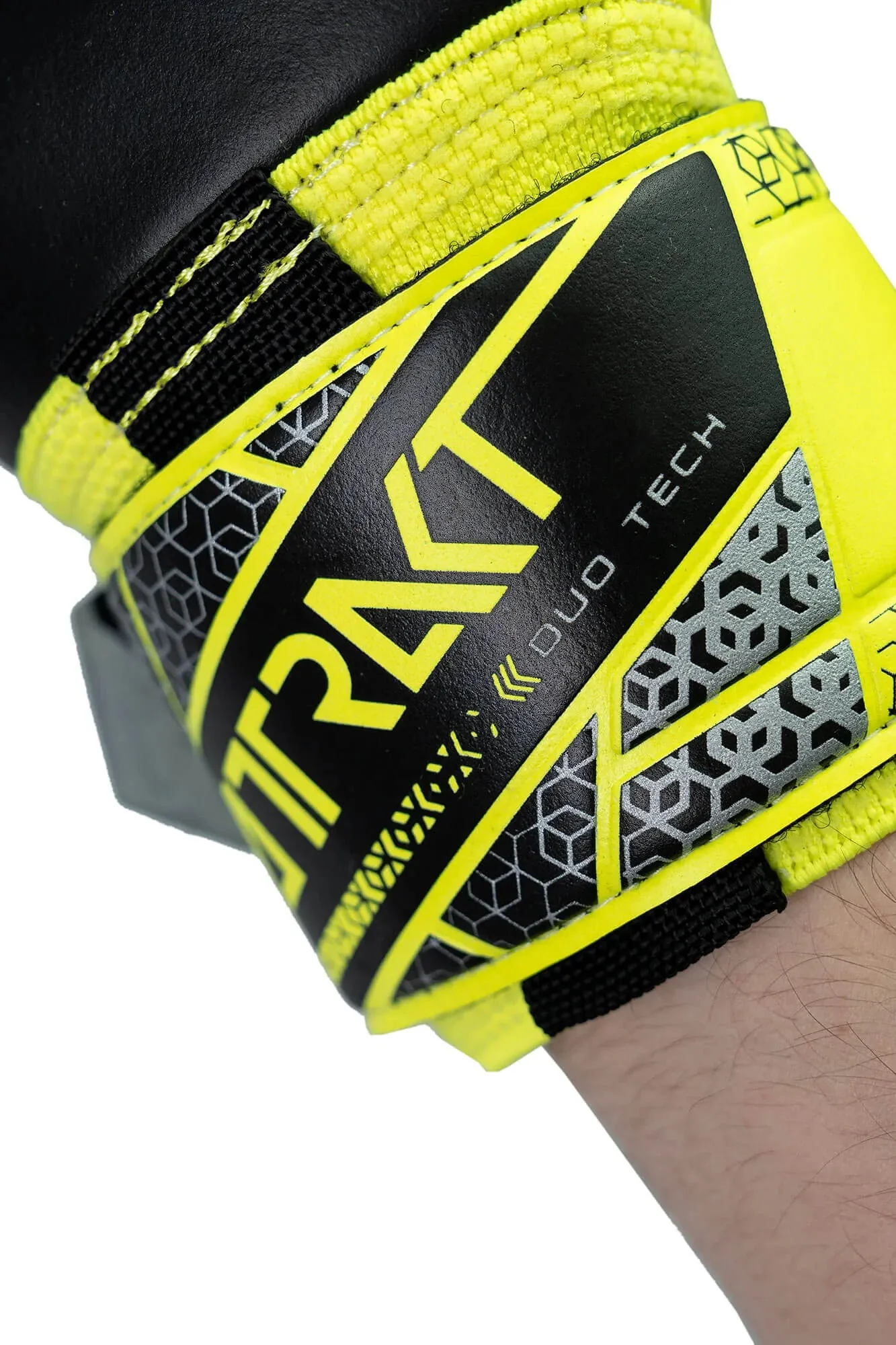 Reusch Attrakt Duo Evolution Goalkeeper Gloves - Image 7