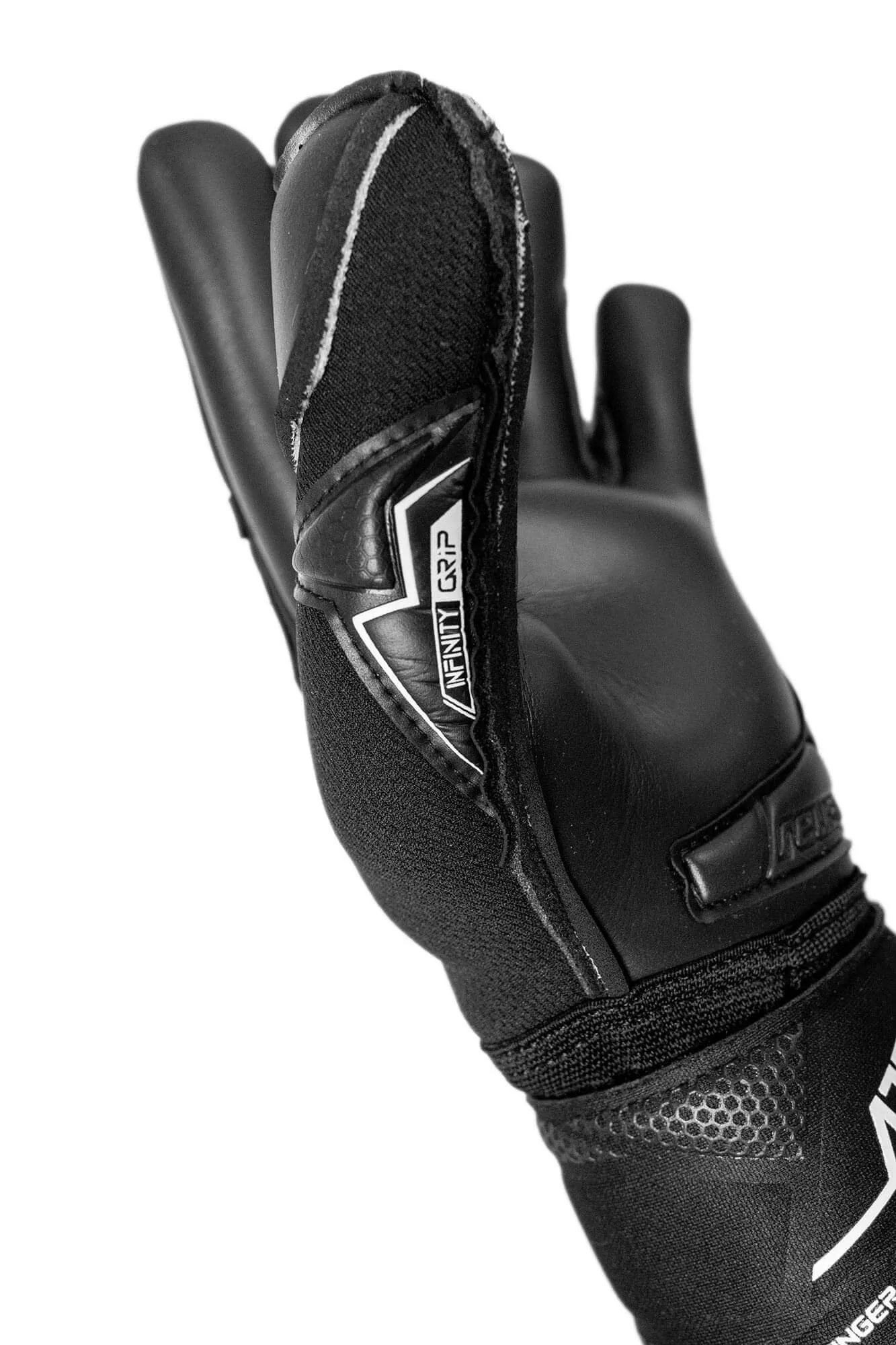 Reusch Attrakt Freegel Infinity Finger Support Goalkeeper Gloves - Image 5